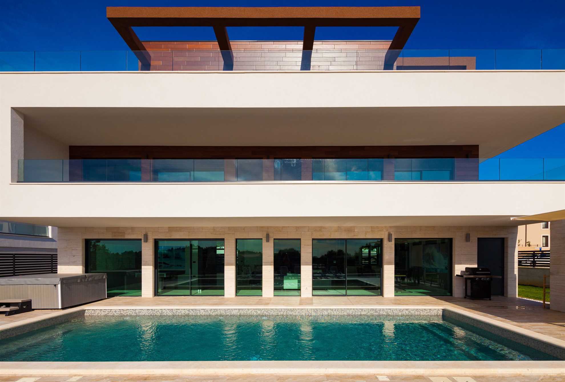 Image of Villa Siena with Pool