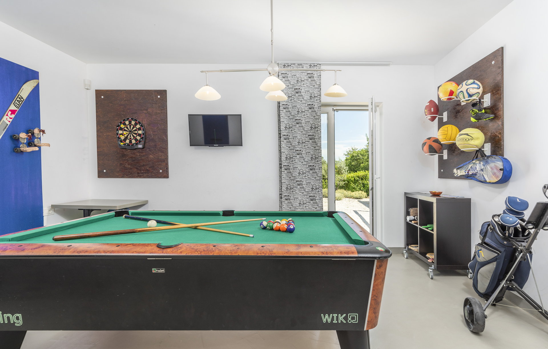 Holiday Home Green Way with Pool