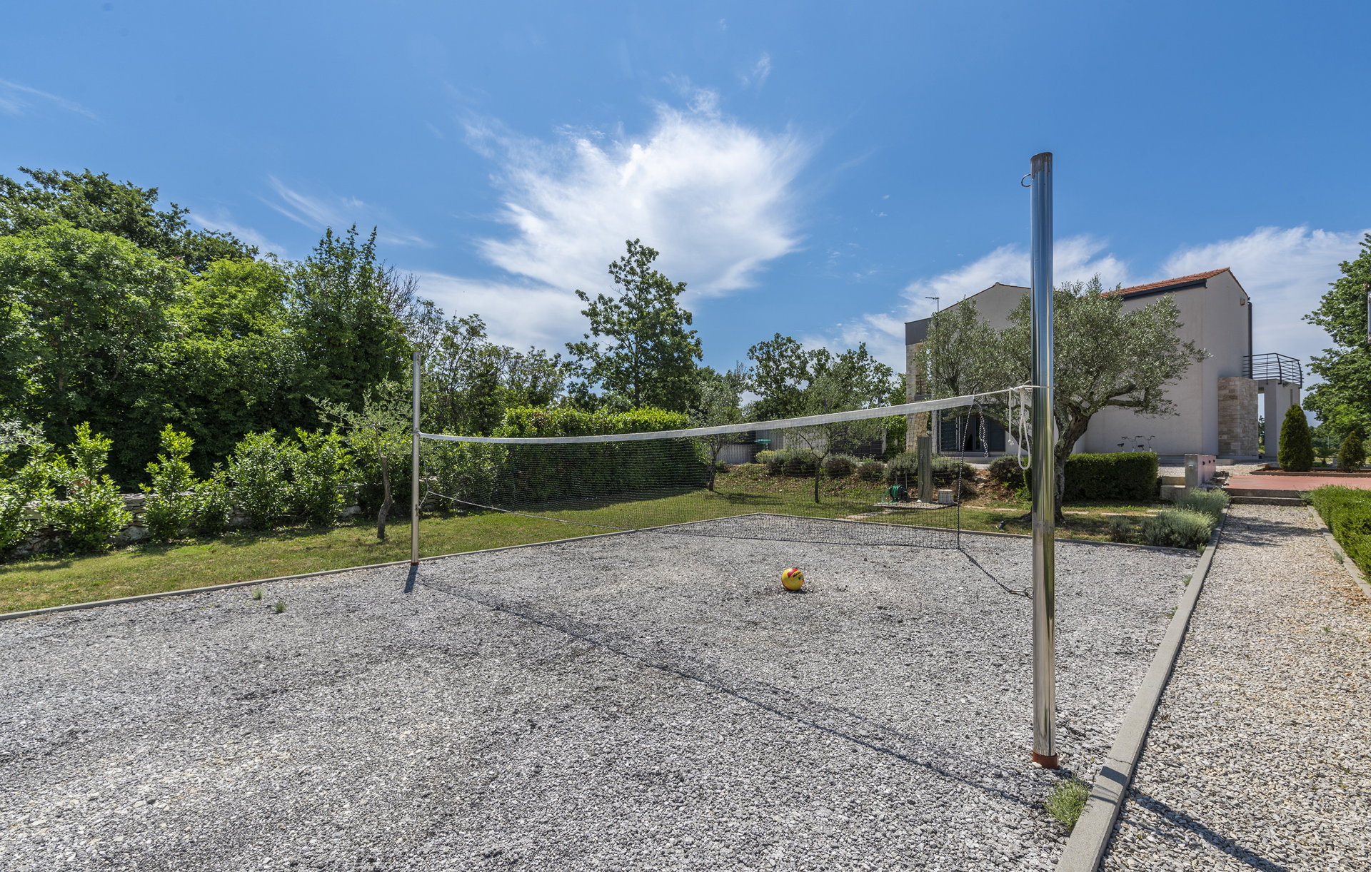 Holiday Home Green Way with Pool
