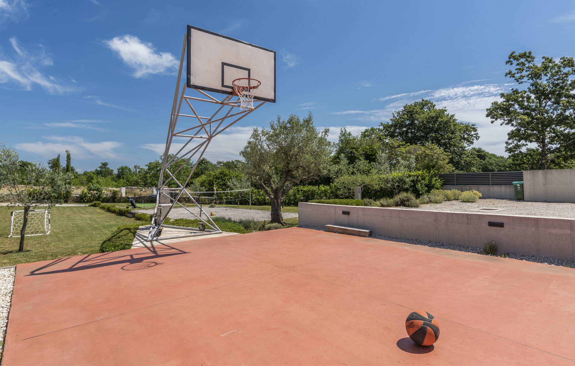 Holiday Home Green Way with Pool