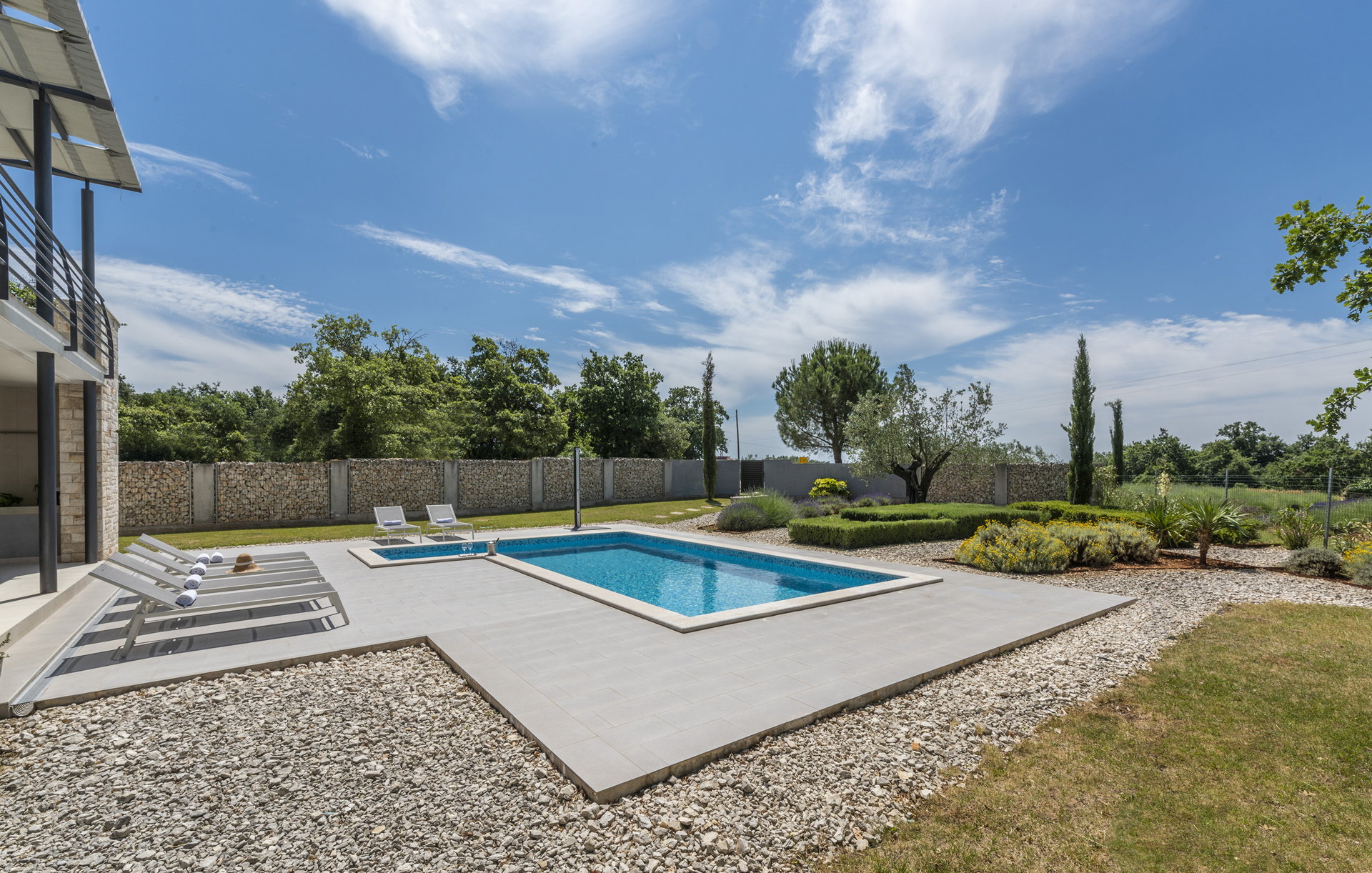Holiday Home Green Way with Pool