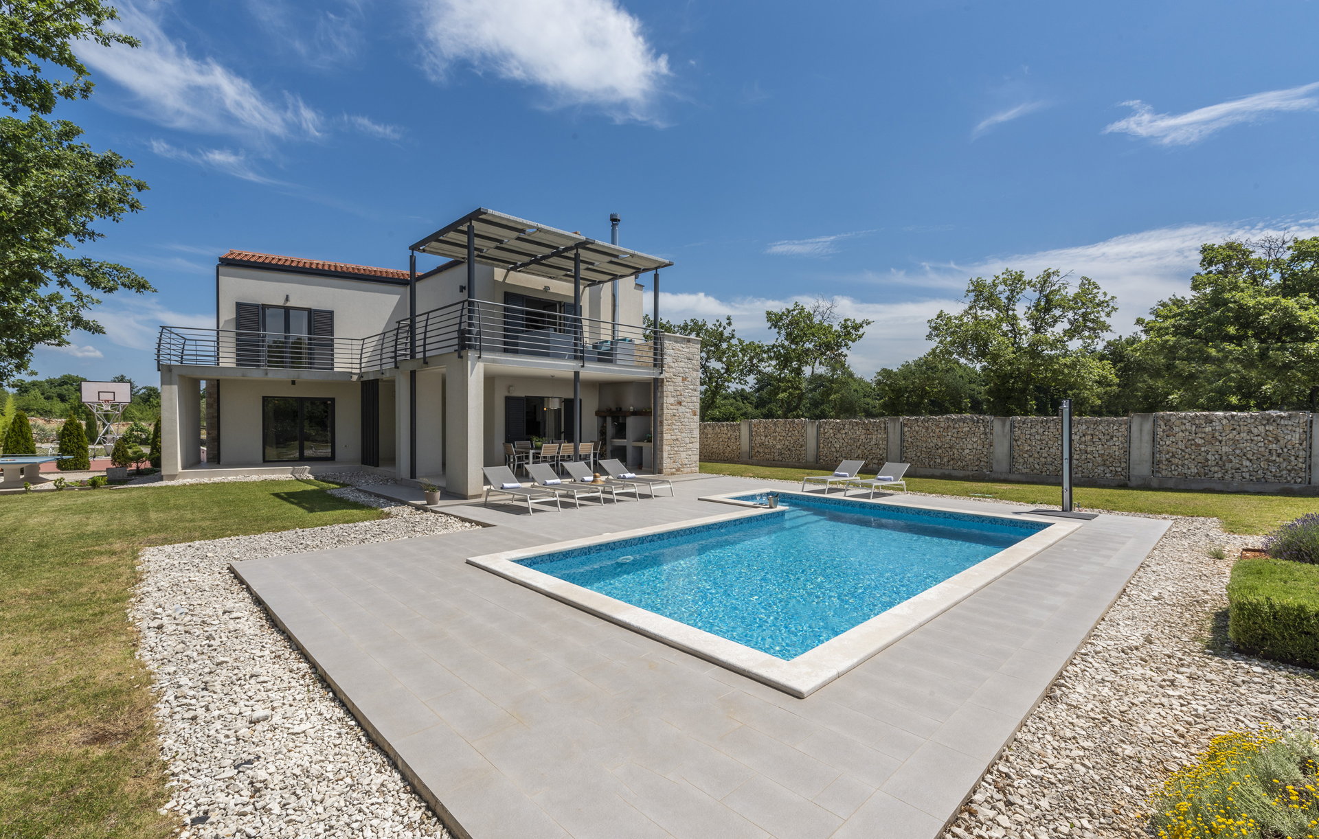 Holiday Home Green Way with Pool
