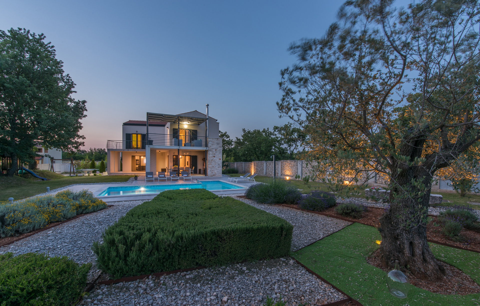 Holiday Home Green Way with Pool