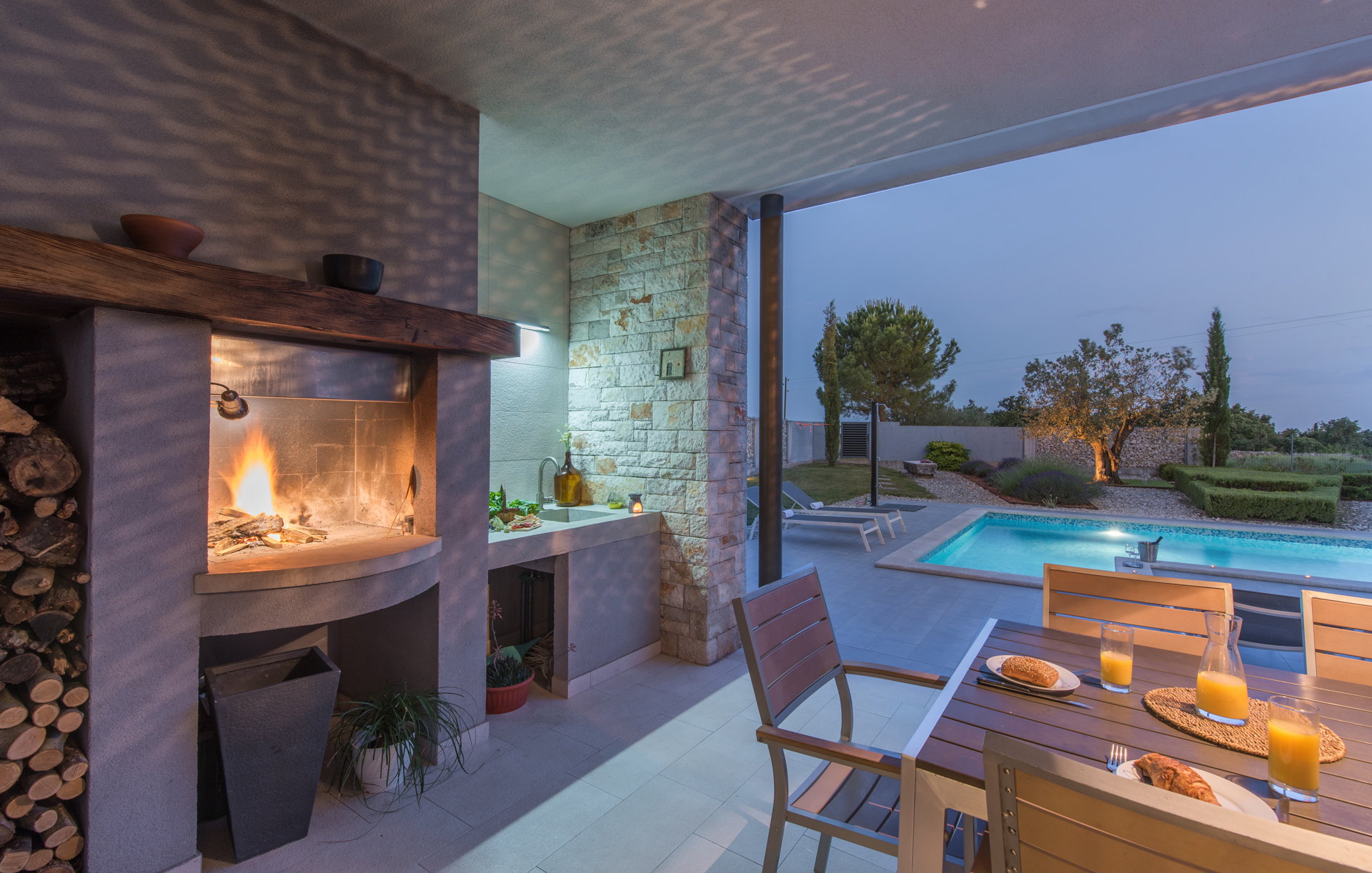 Holiday Home Green Way with Pool