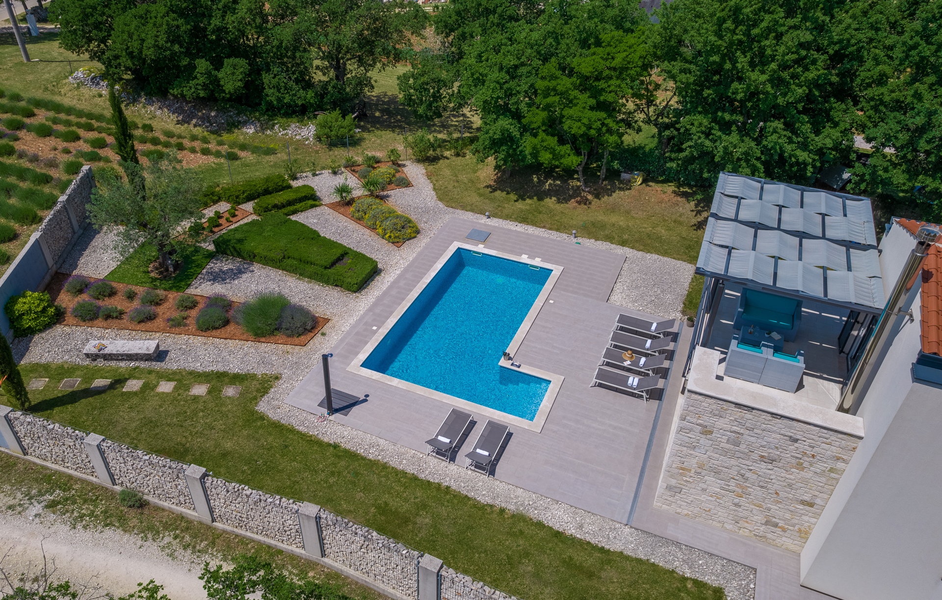 Holiday Home Green Way with Pool