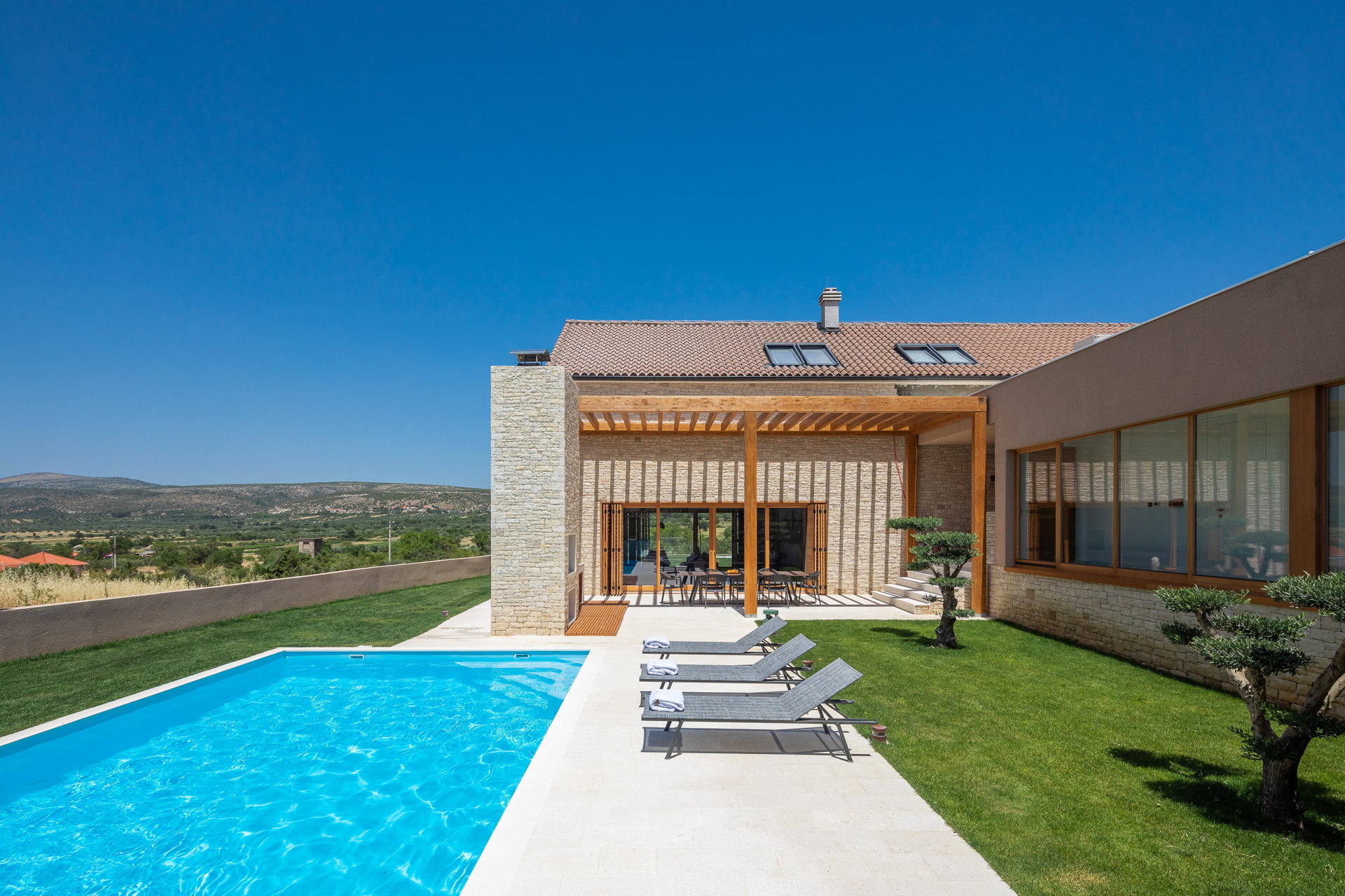 Luxury Villa Silence with Heated Pool