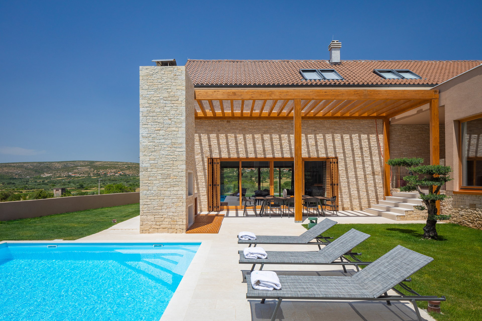 Luxury Villa Silence with Heated Pool