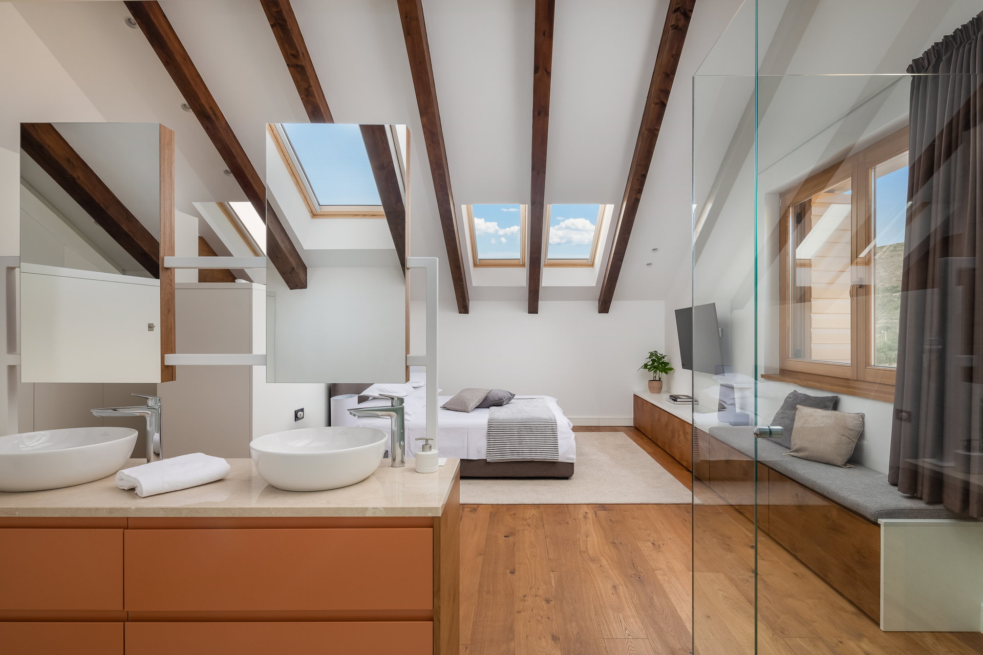 Luxury Villa Silence with Heated Pool