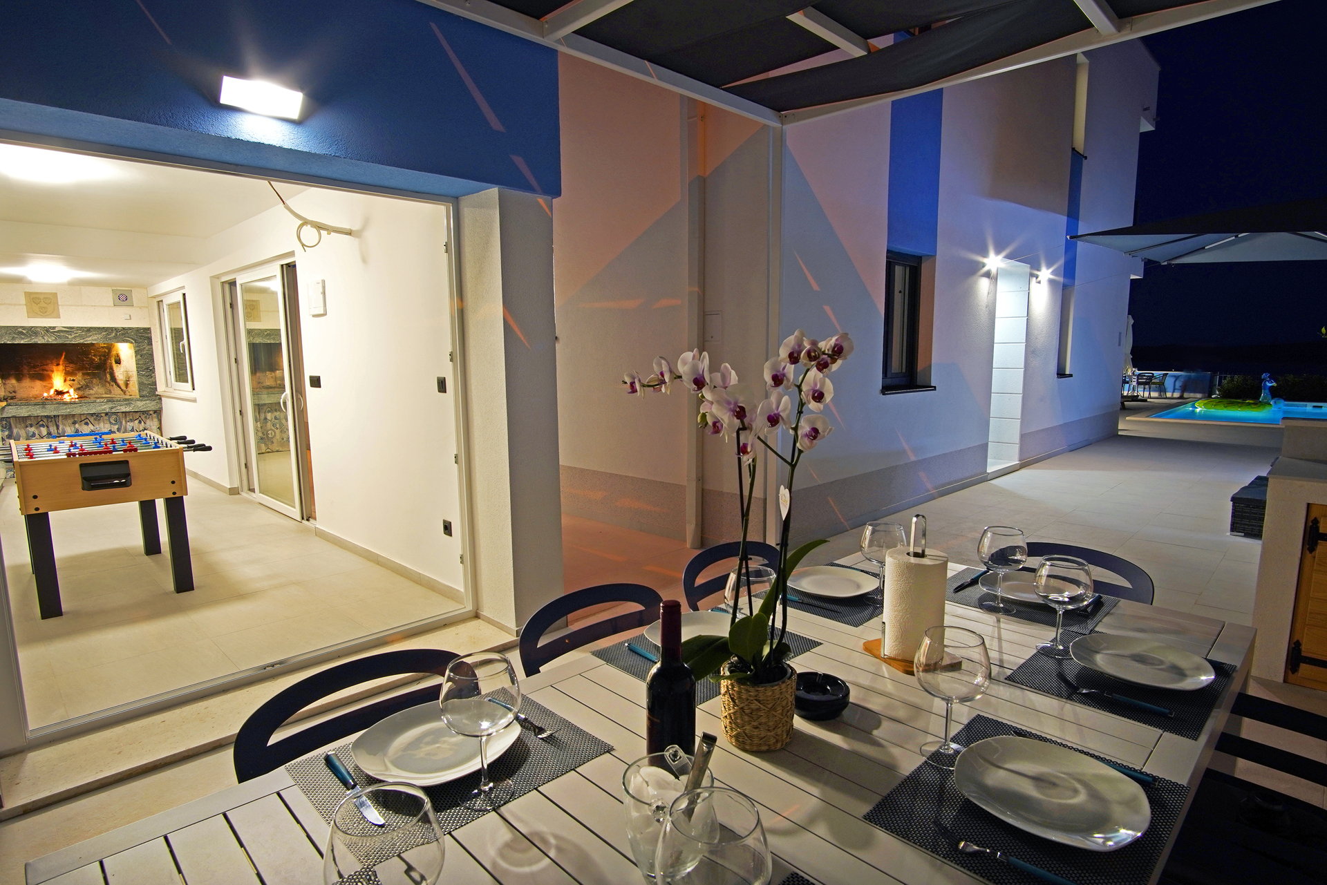 Villa Lady Blue with Heated Pool