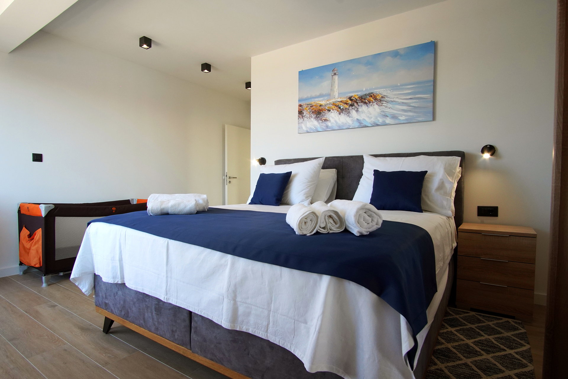 Villa Lady Blue with Heated Pool
