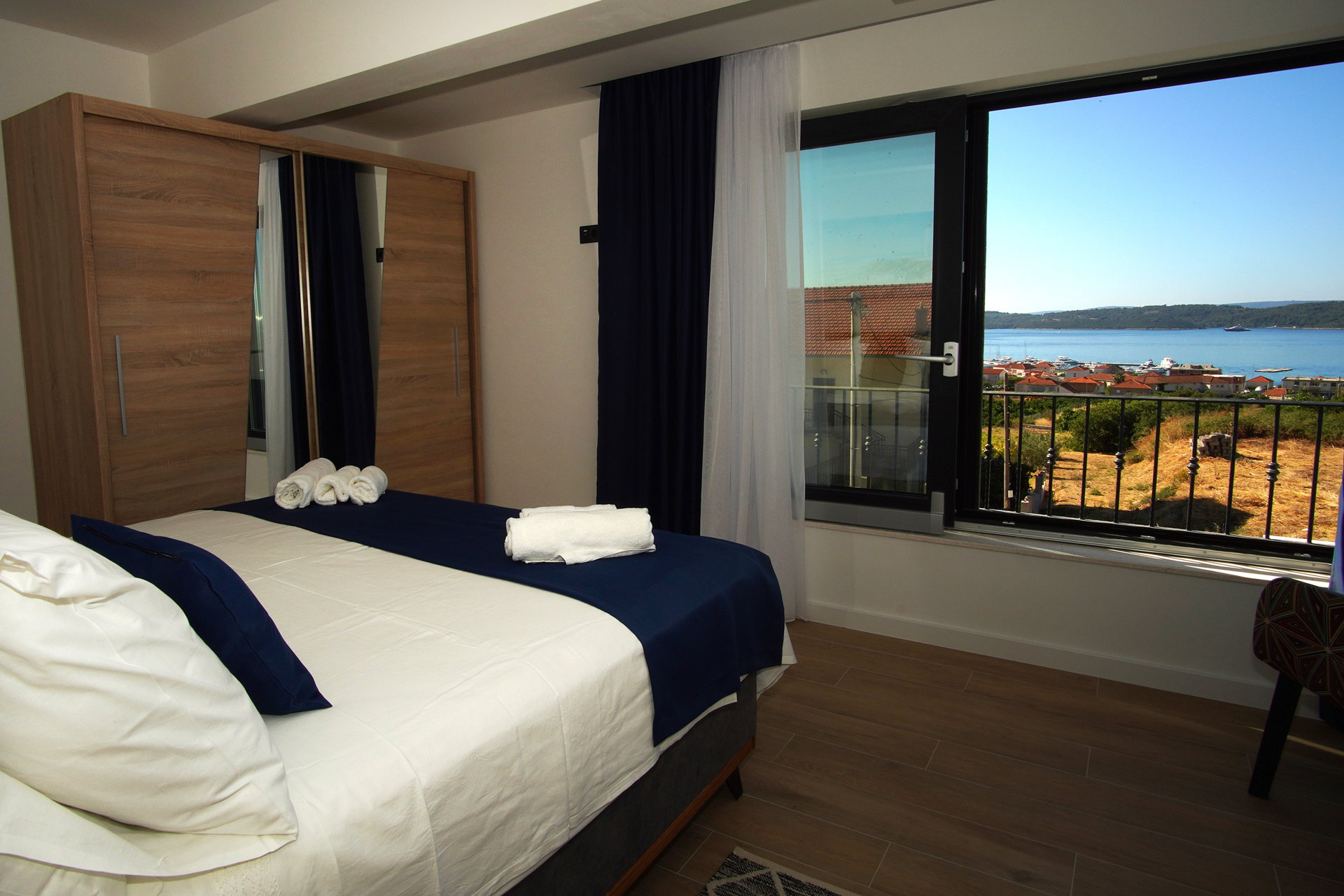 Villa Lady Blue with Heated Pool