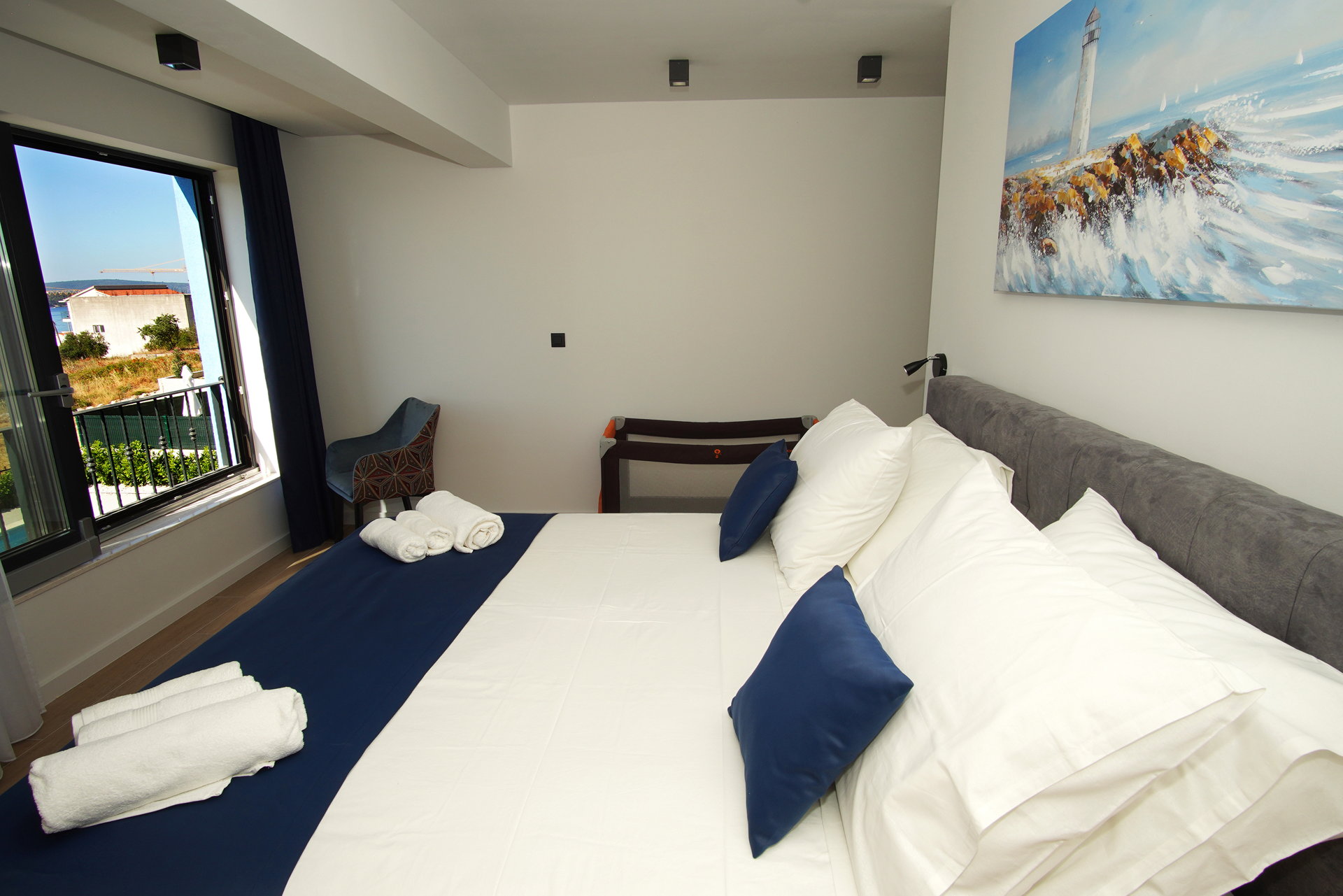 Villa Lady Blue with Heated Pool