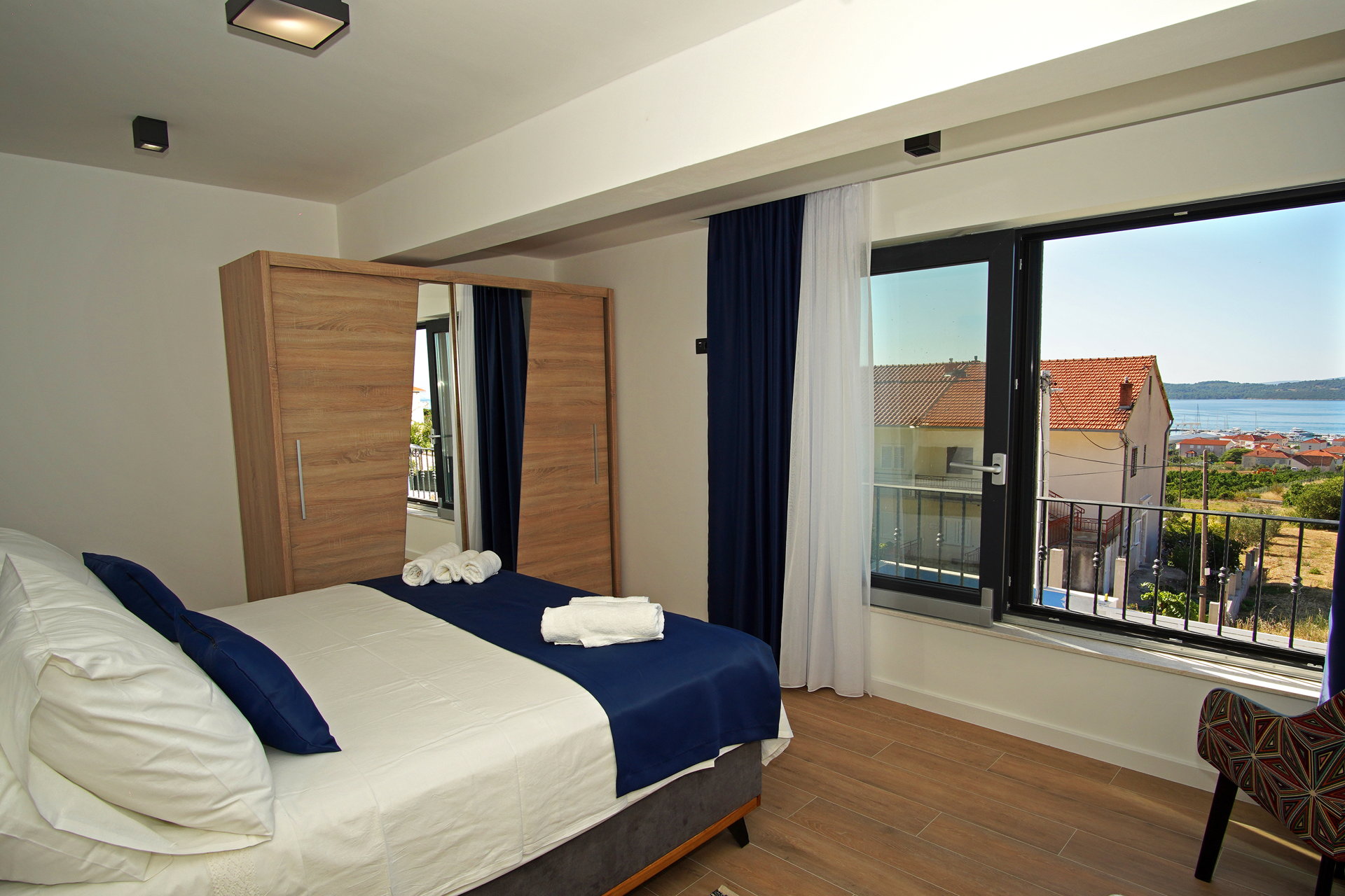 Villa Lady Blue with Heated Pool