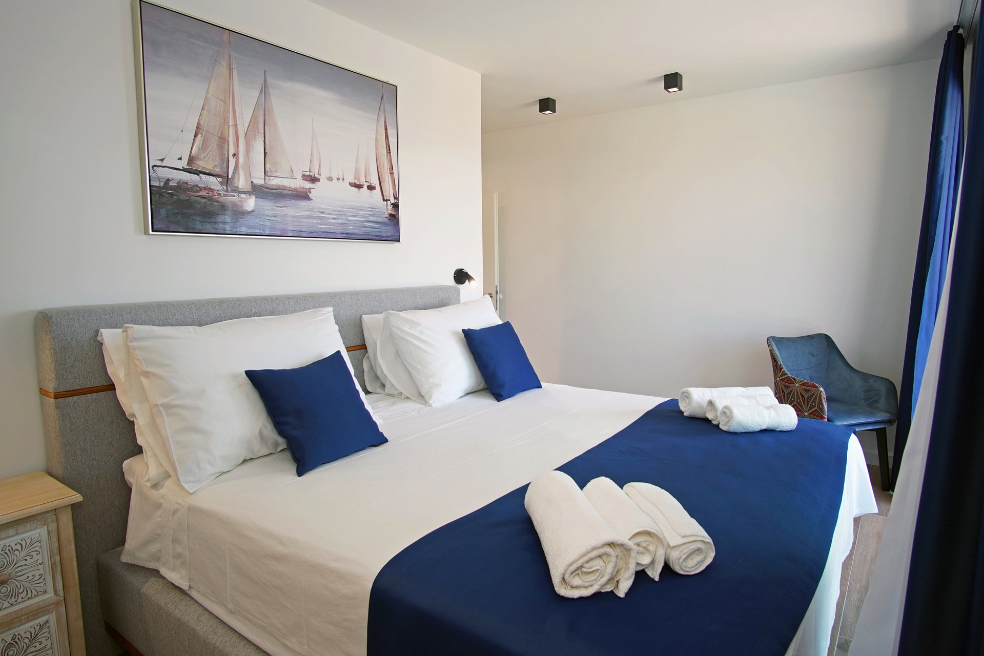 Villa Lady Blue with Heated Pool