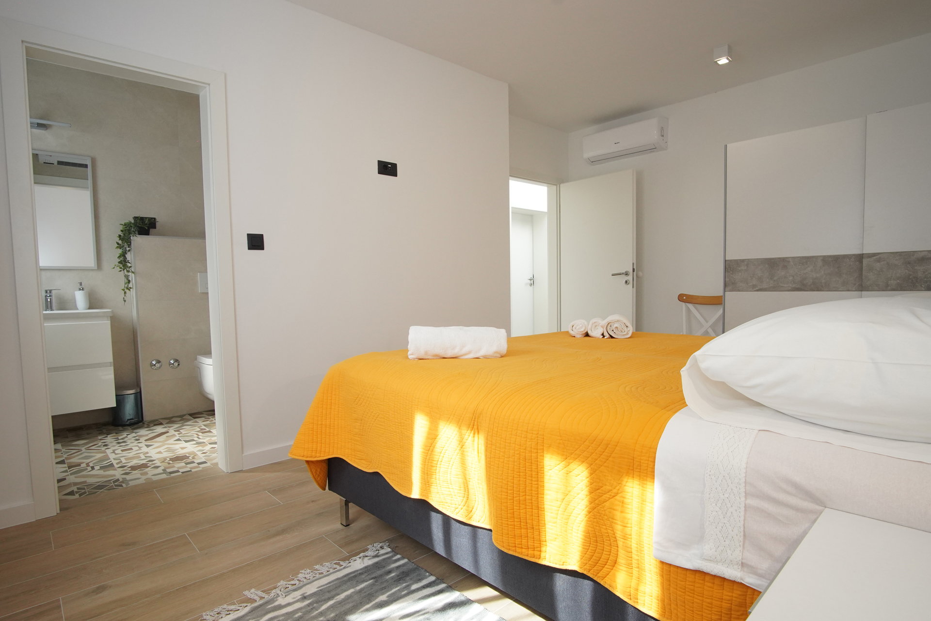 Villa Lady Blue with Heated Pool