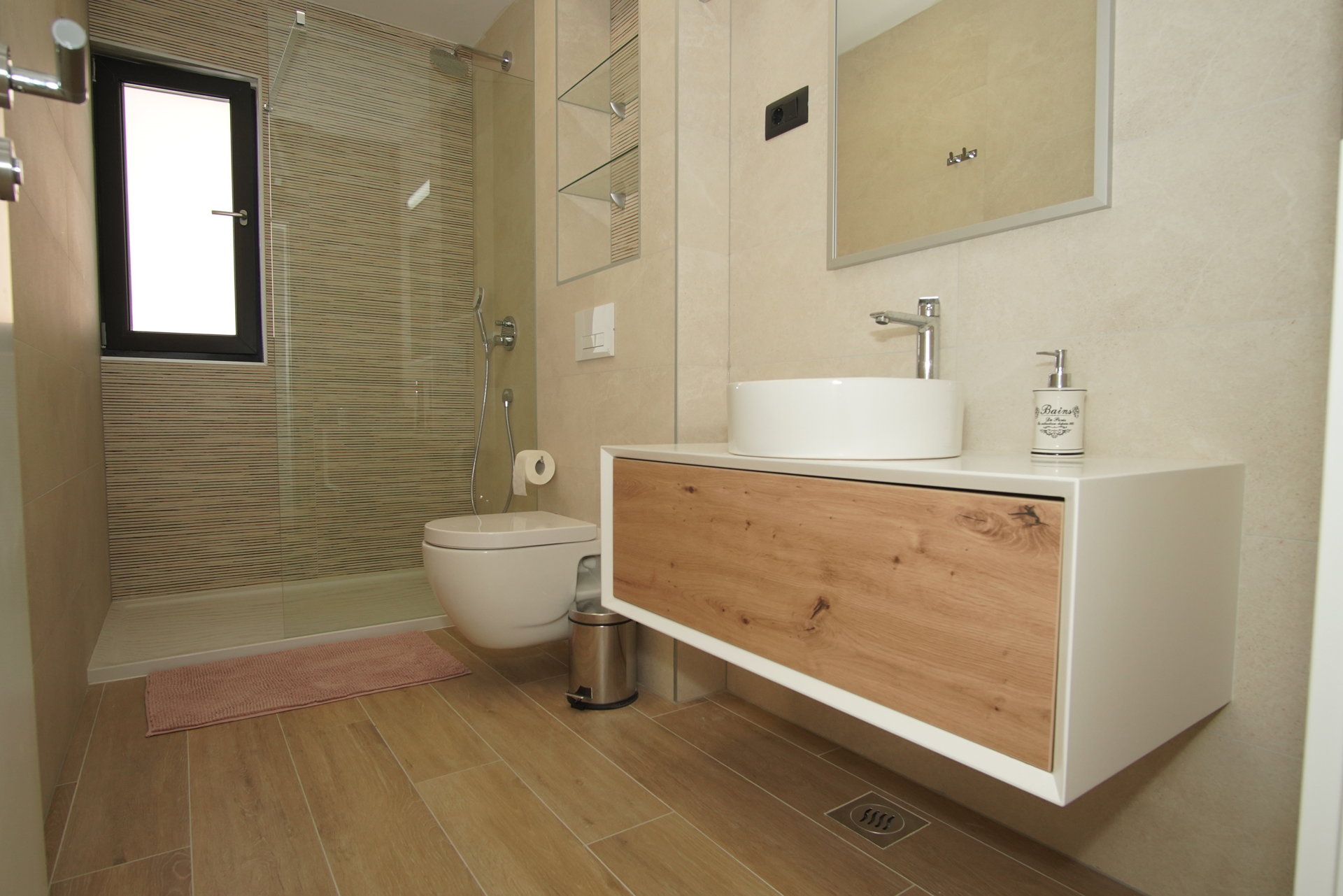 Villa Lady Blue with Heated Pool