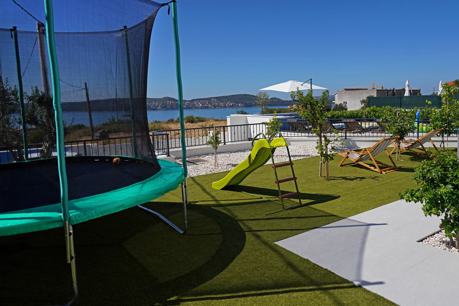 Villa Lady Blue with Heated Pool