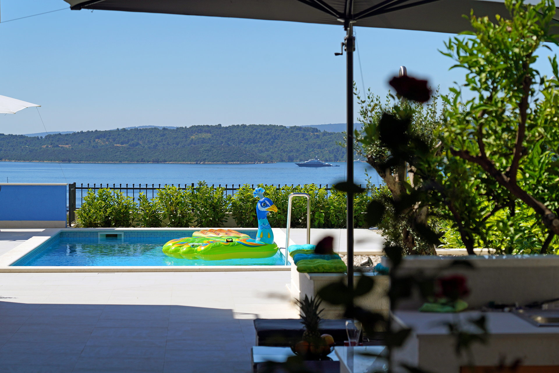 Villa Lady Blue with Heated Pool