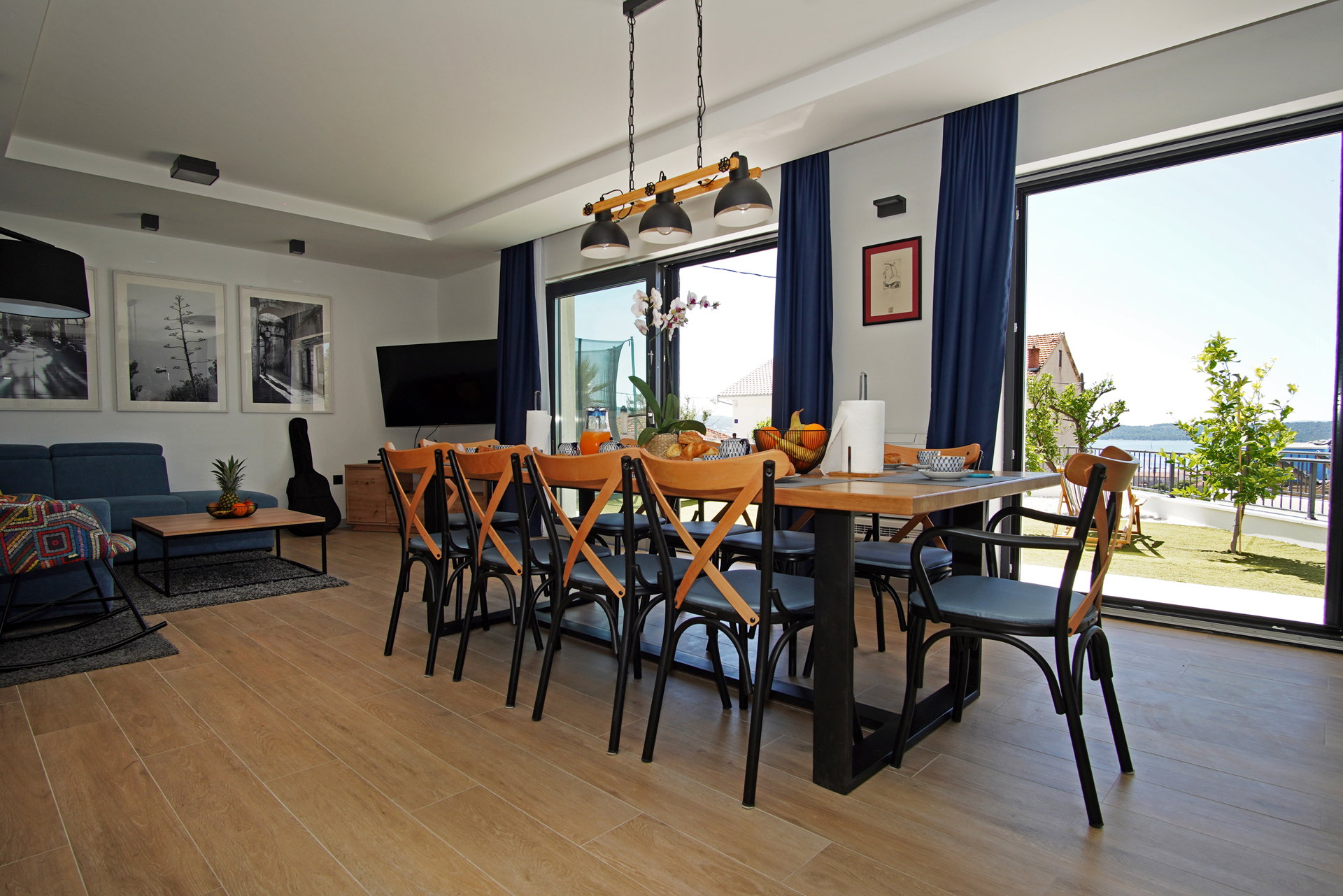 Villa Lady Blue with Heated Pool