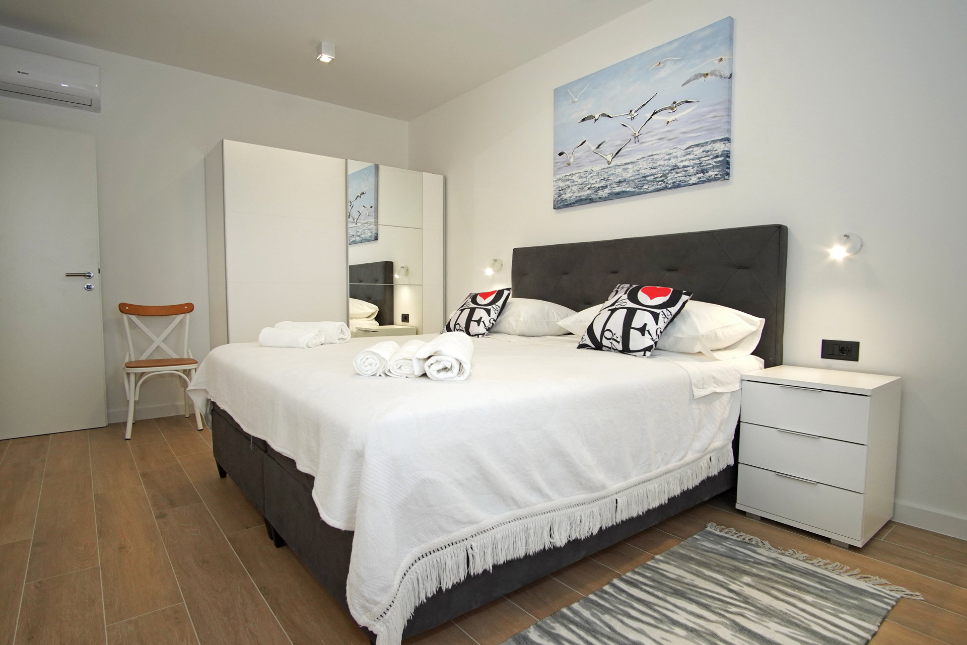 Villa Lady Blue with Heated Pool