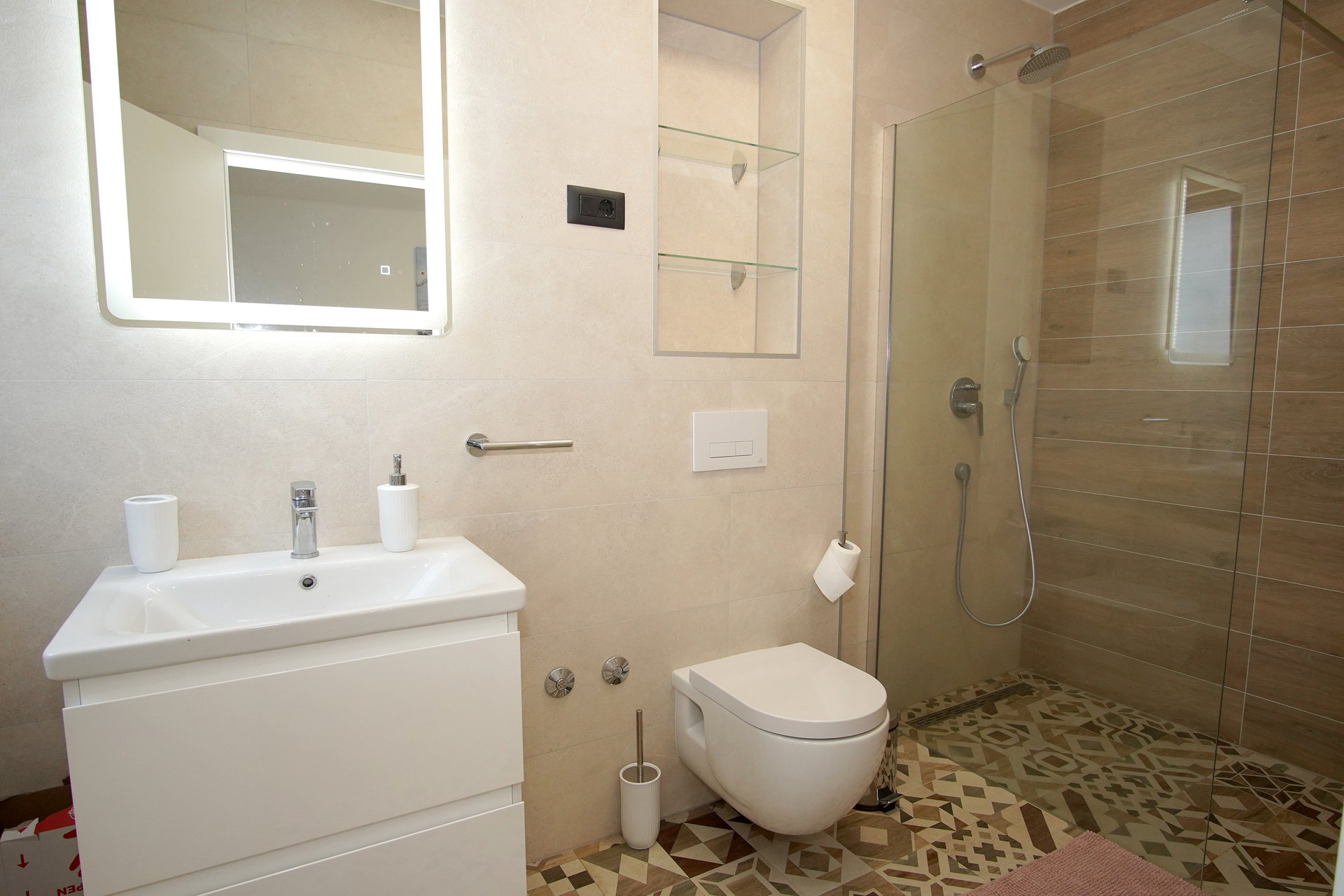 Villa Lady Blue with Heated Pool