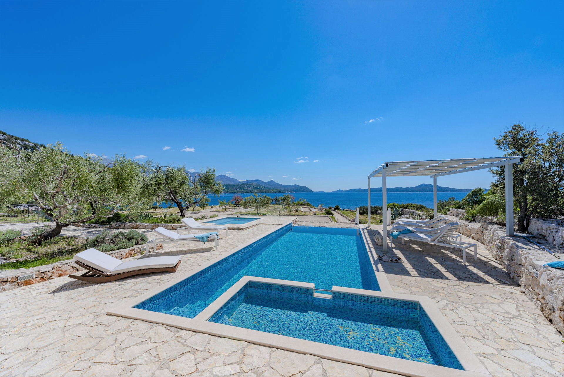 Villa Auras with Heated Pool