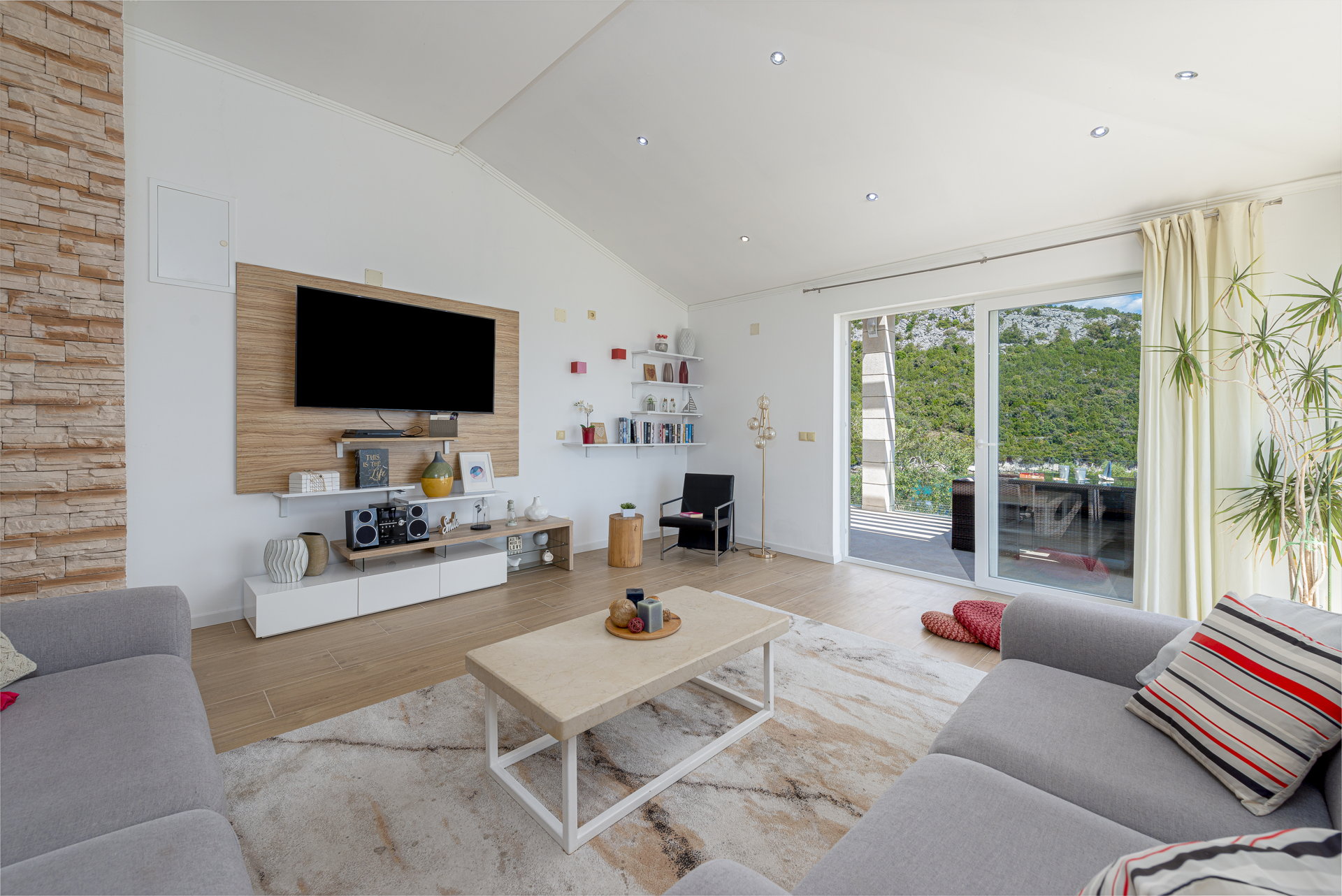 Villa Auras with Heated Pool