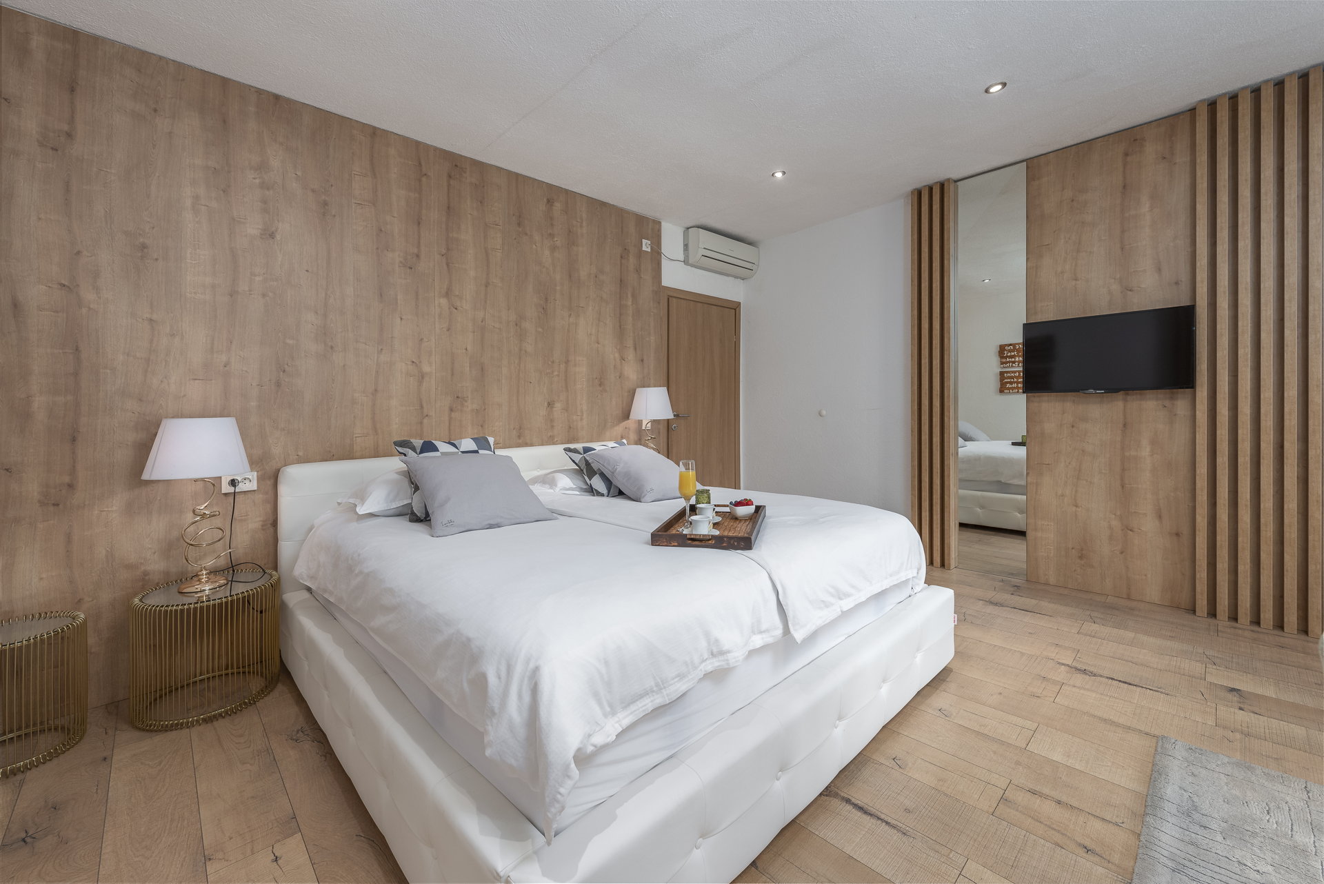 Villa Auras with Heated Pool
