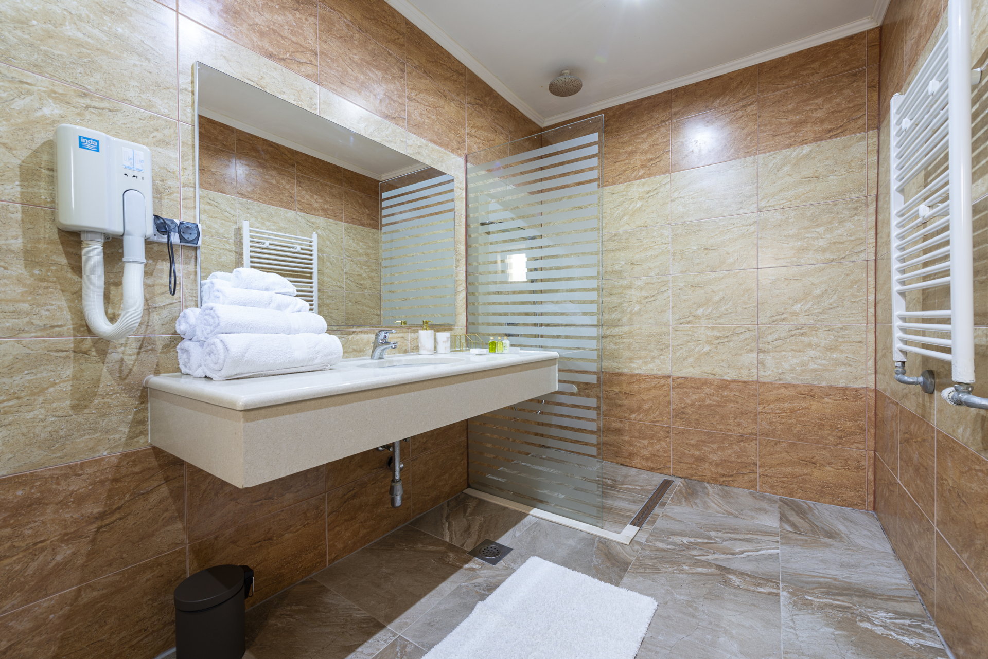 Villa Auras with Heated Pool