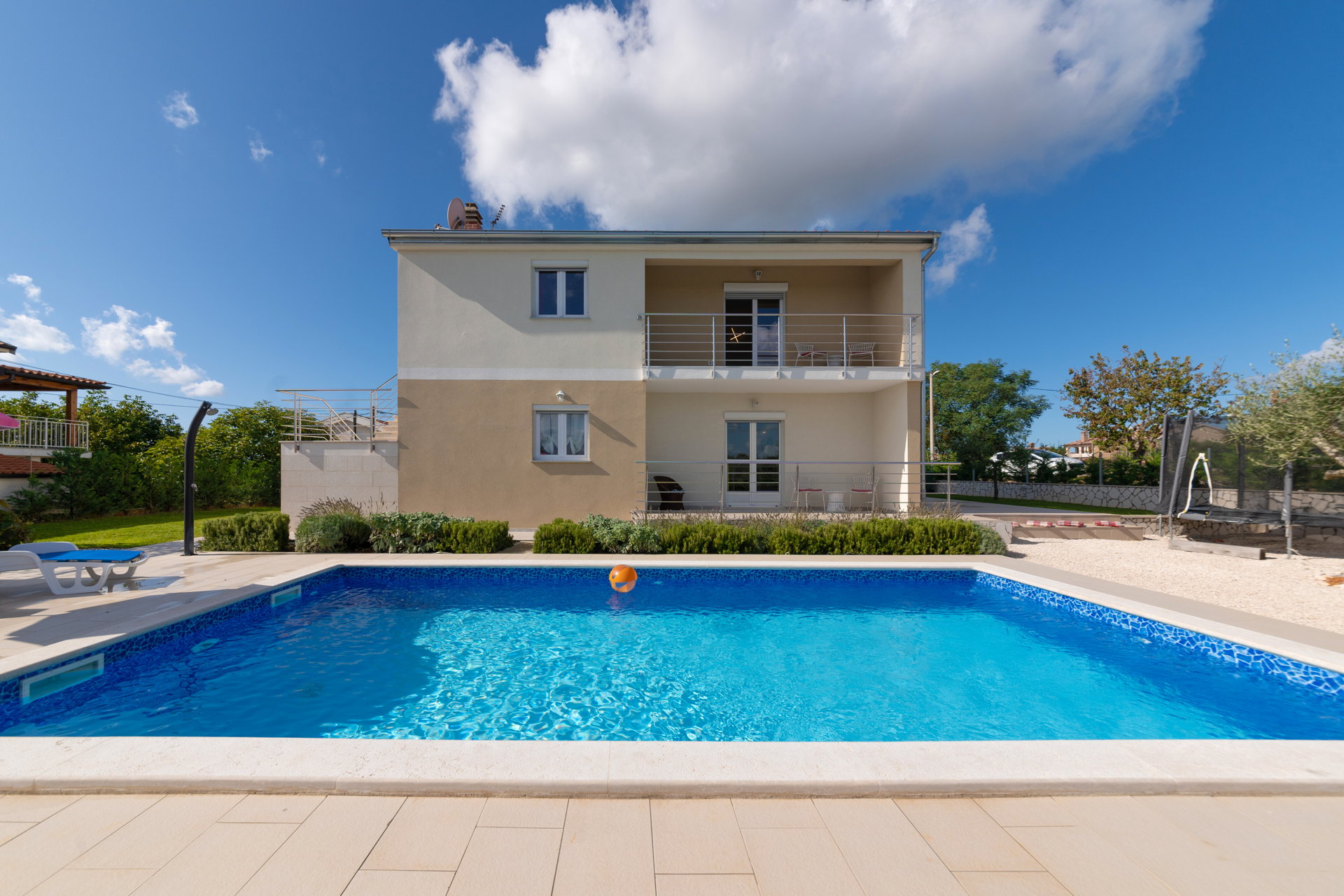 Villa Comfort with Pool