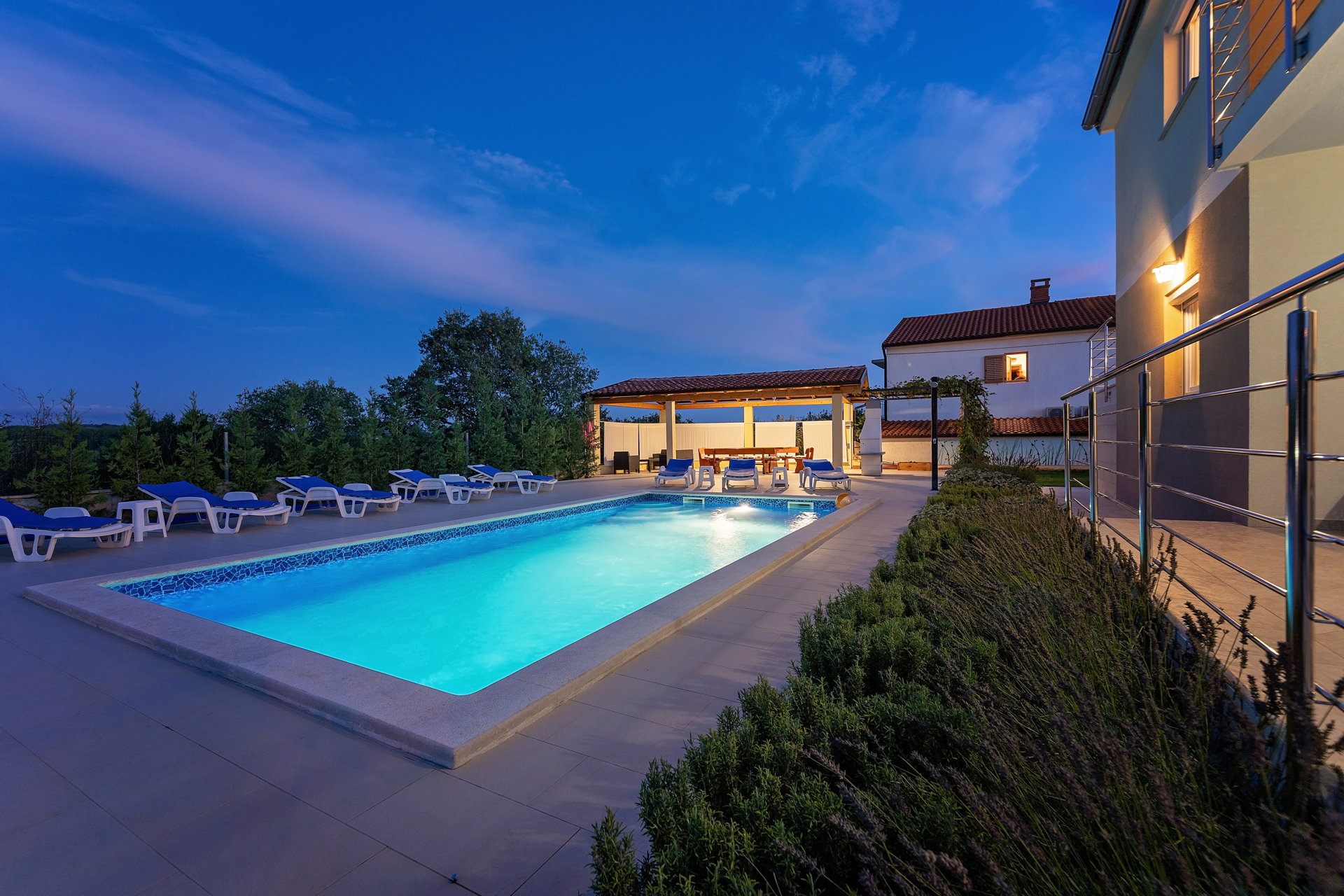 Villa Comfort with Pool