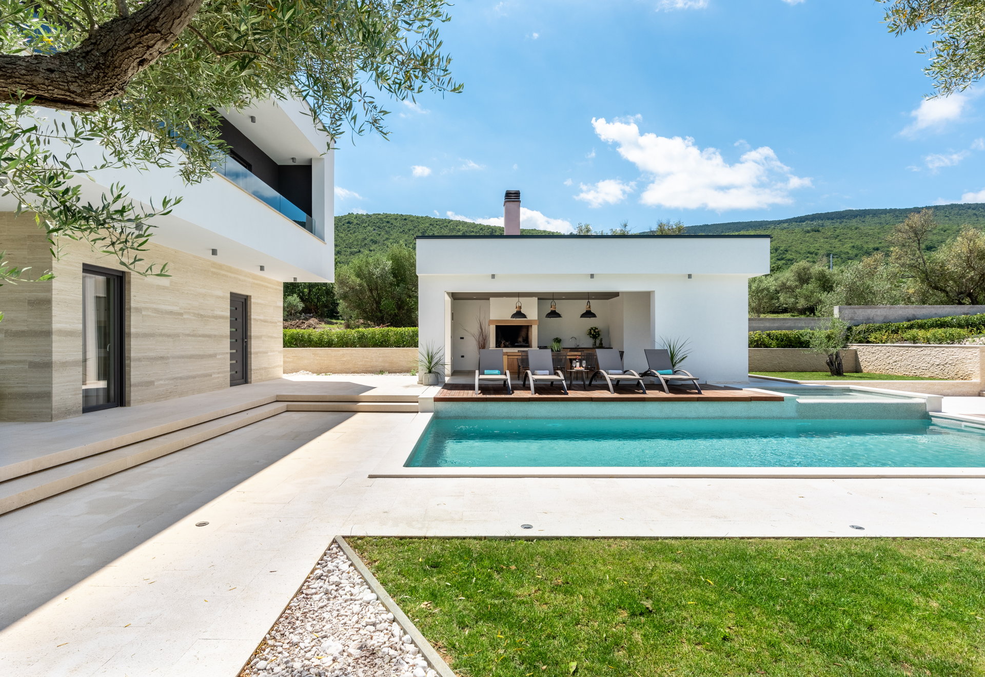 Luxury Villa Perfecta with Pool