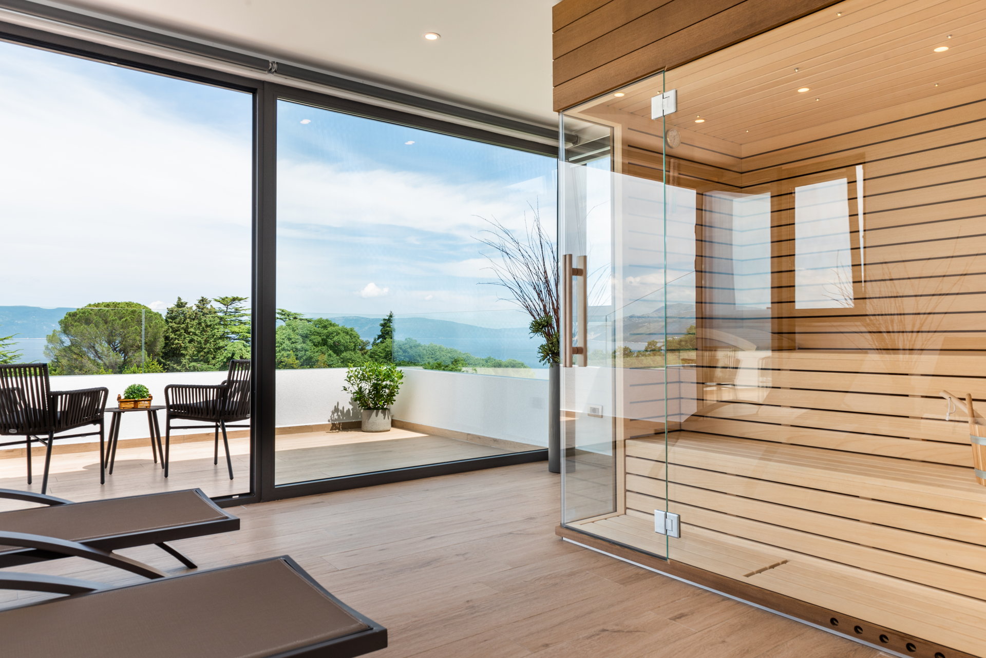Luxury Villa Perfecta with Pool