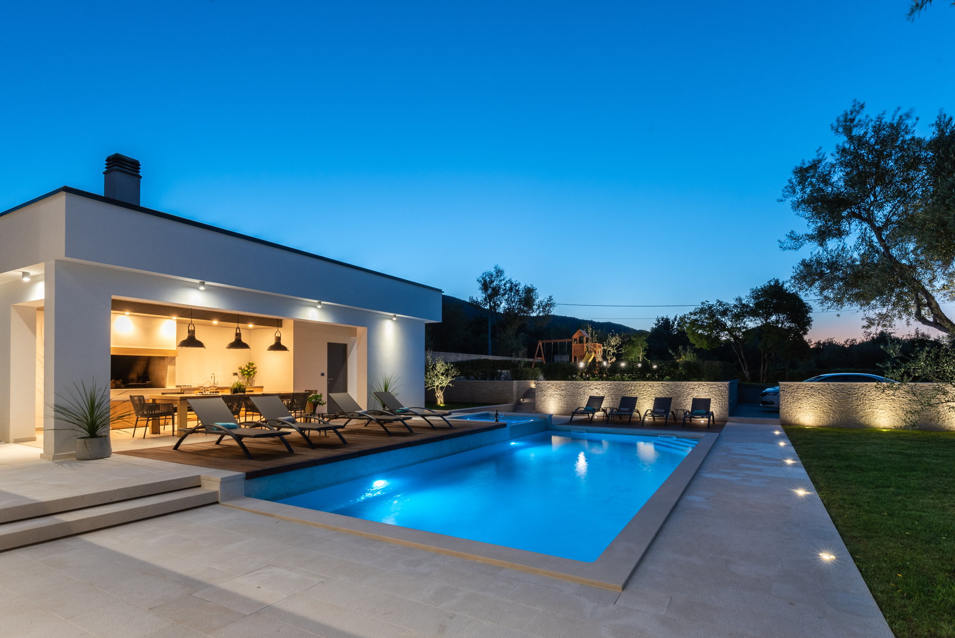 Luxury Villa Perfecta with Pool
