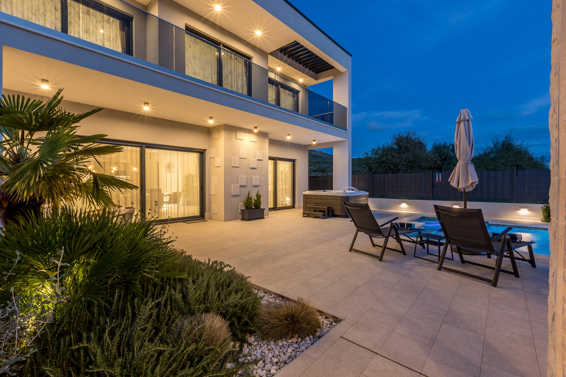 Luxury Villa Contessa with Pool