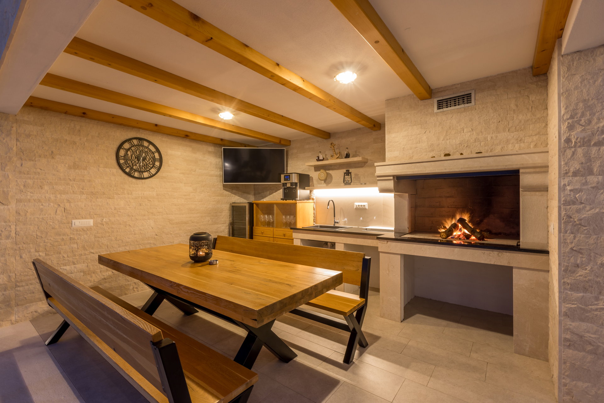 Luxury Villa Contessa with Pool