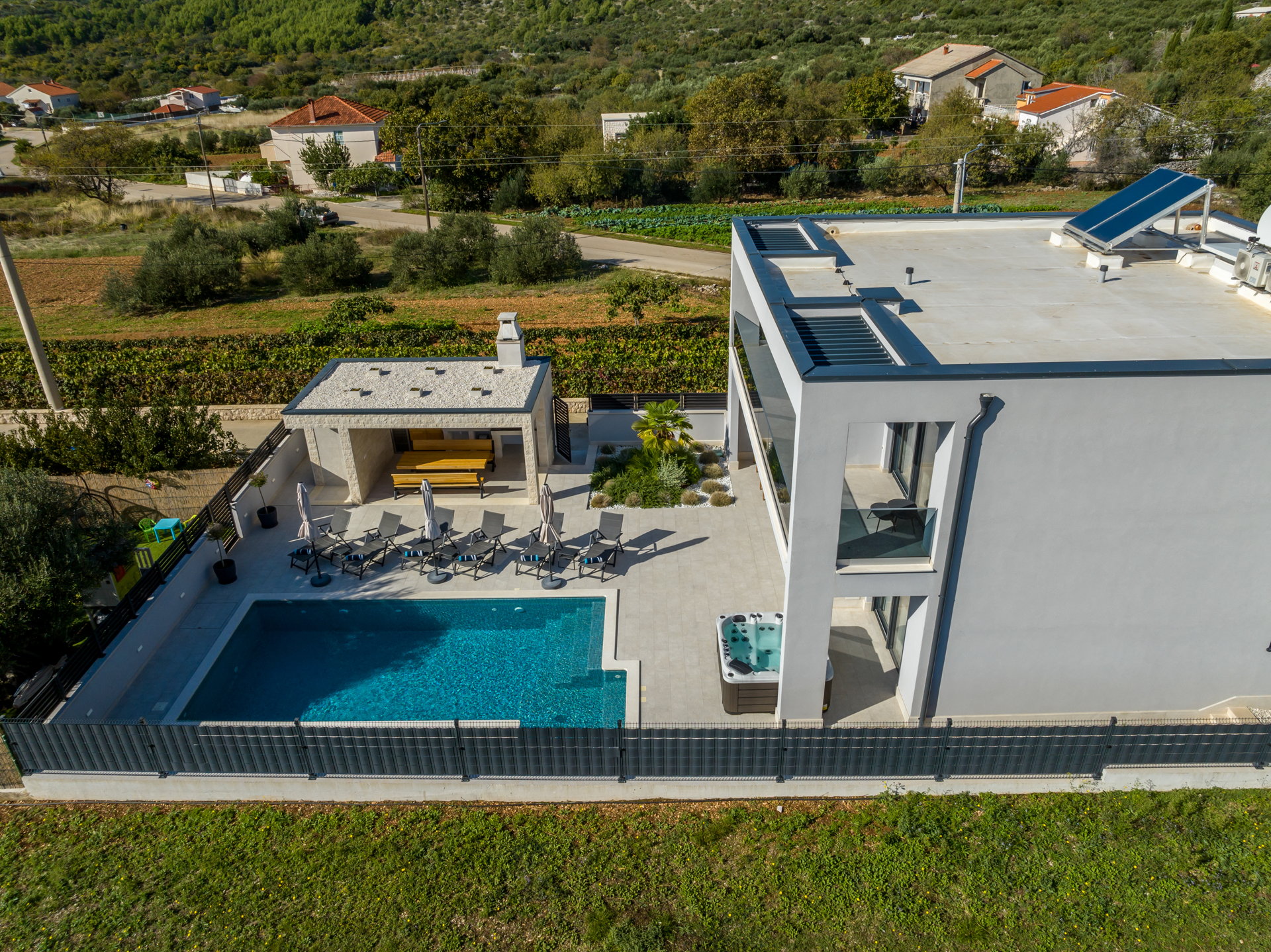 Luxury Villa Contessa with Pool