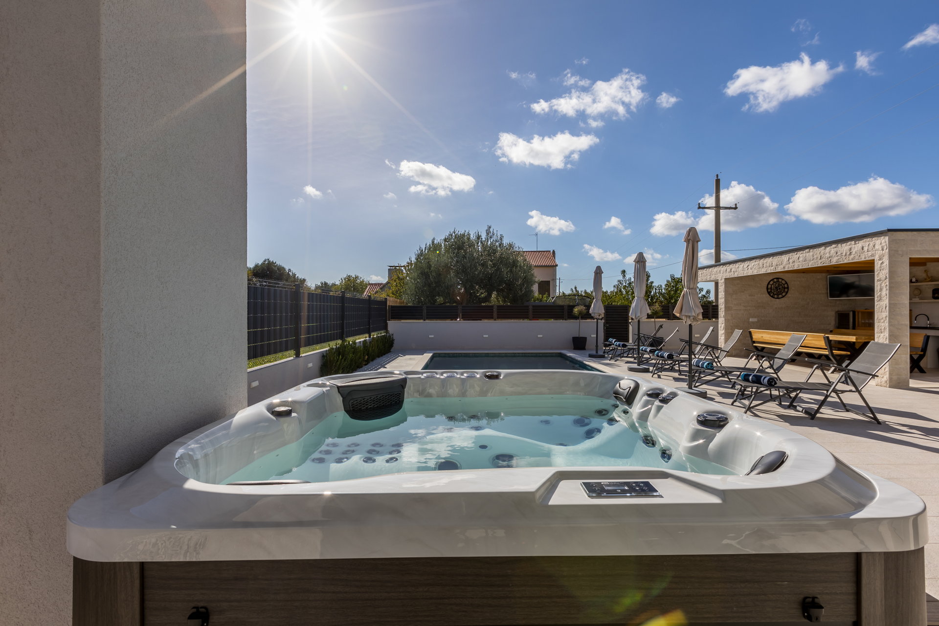 Luxury Villa Contessa with Pool