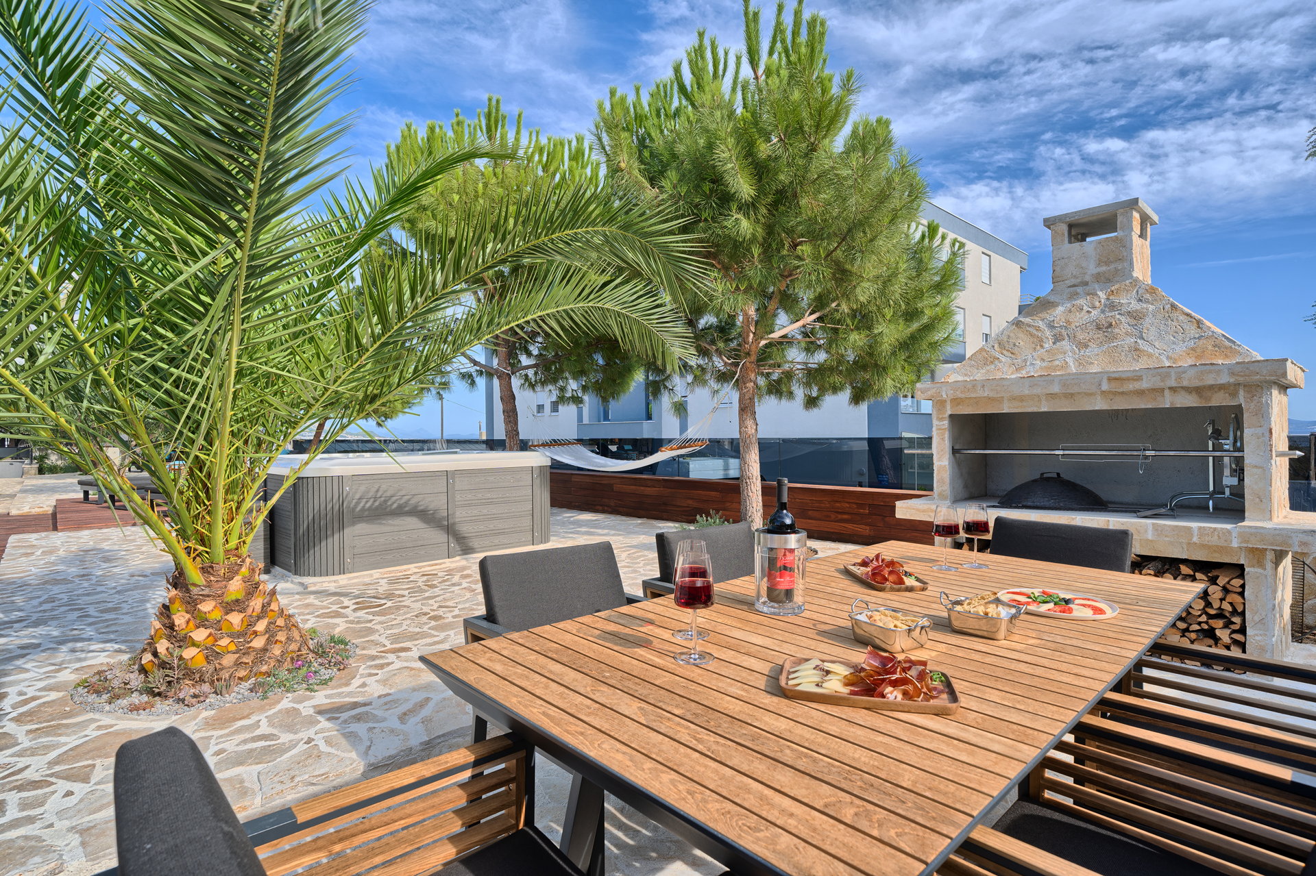 Villa Liberty Living with Pool