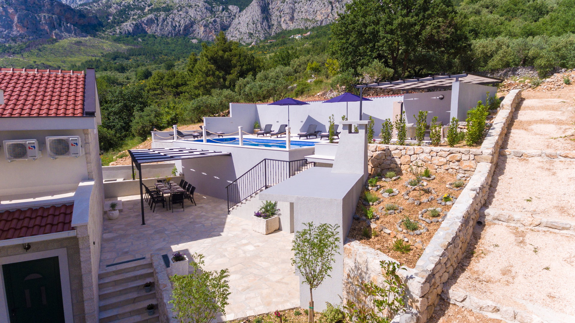 Villa Stone Village with Pool