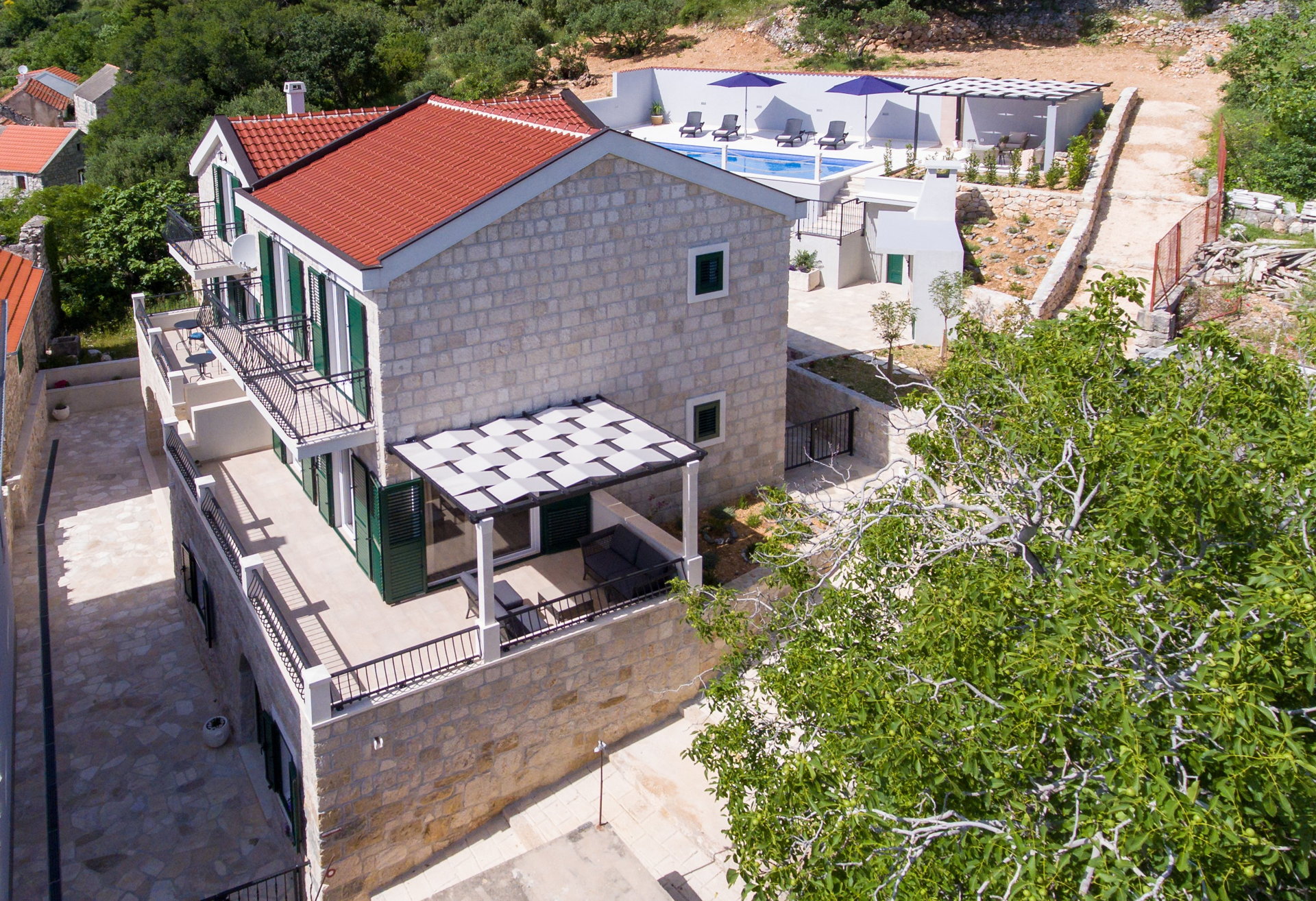 Villa Stone Village with Pool