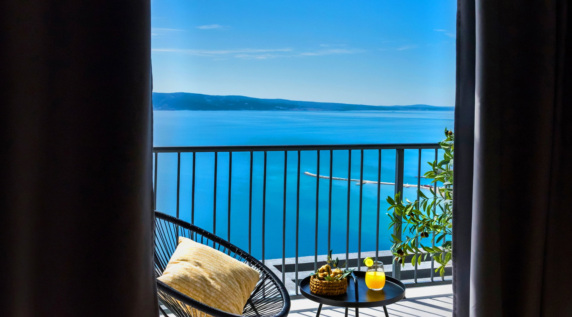 Luxury Villa Diorama with Pool