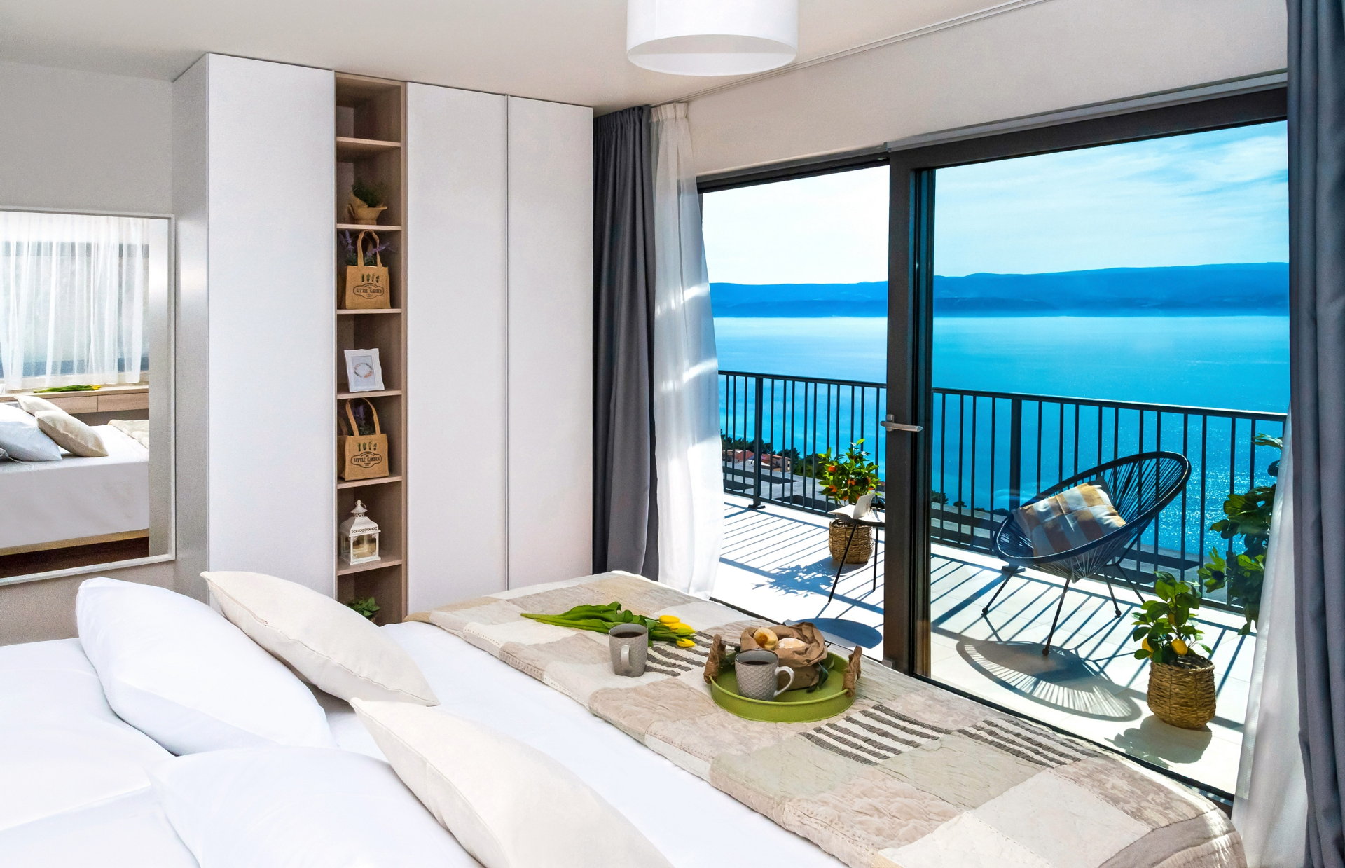 Luxury Villa Diorama with Pool