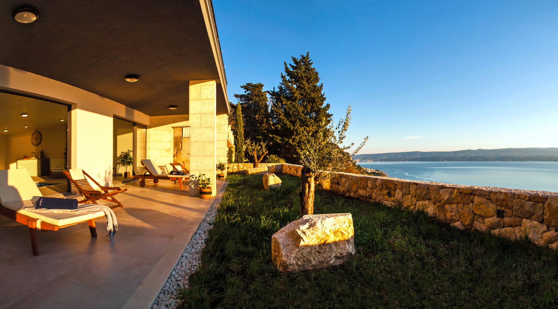 Luxury Villa Diorama with Pool