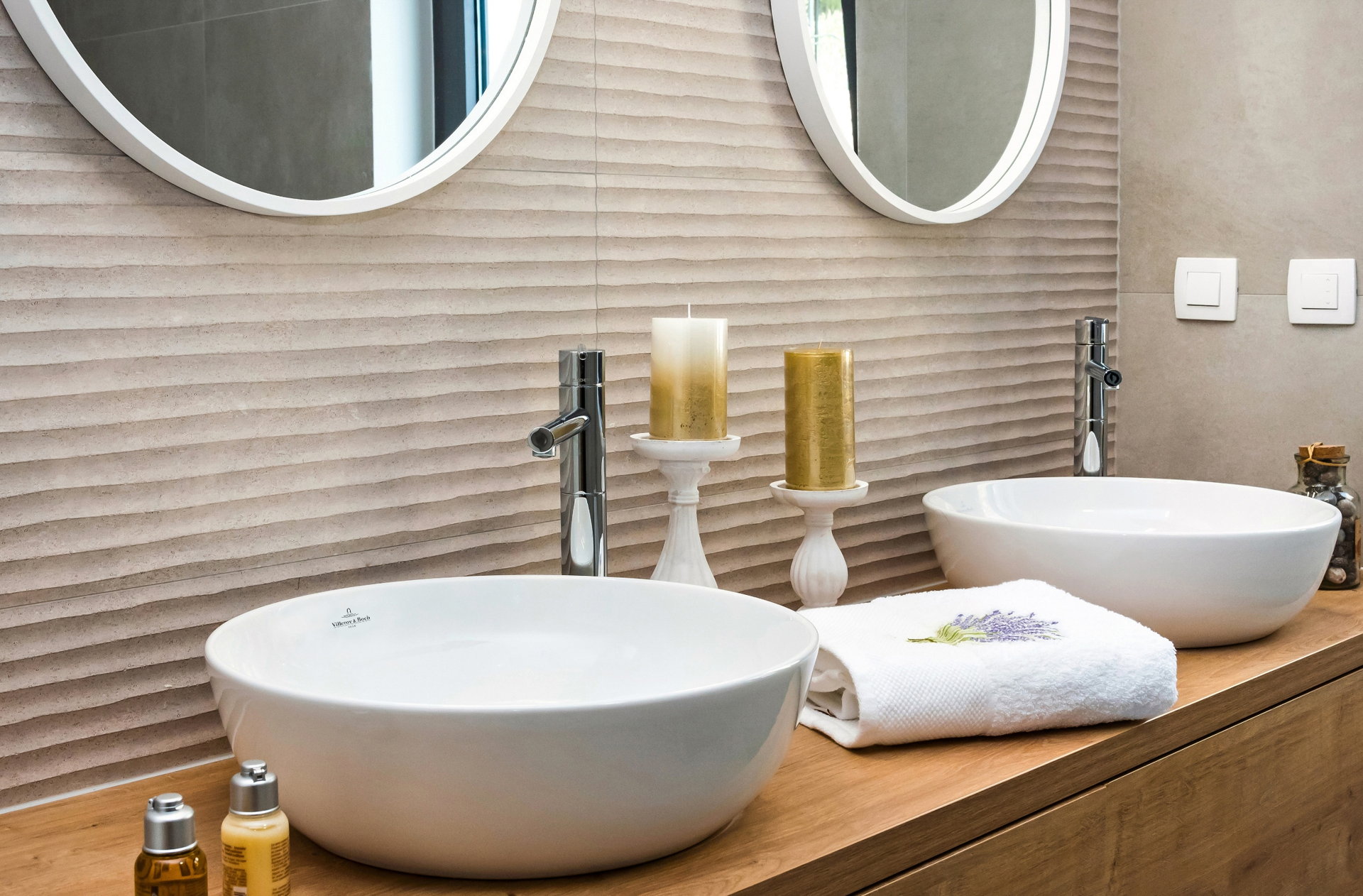 Luxury Villa Diorama with Pool