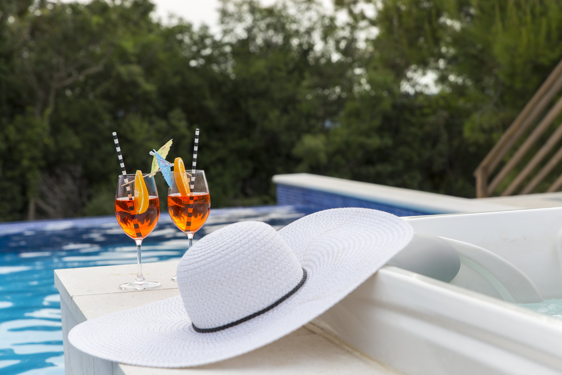 Villa Sunny Day with Pool
