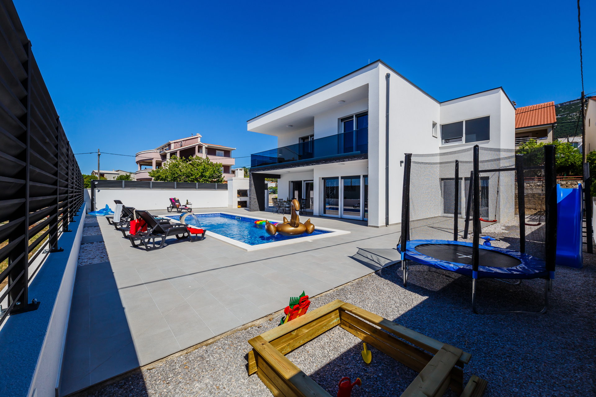 Villa Escape with Pool