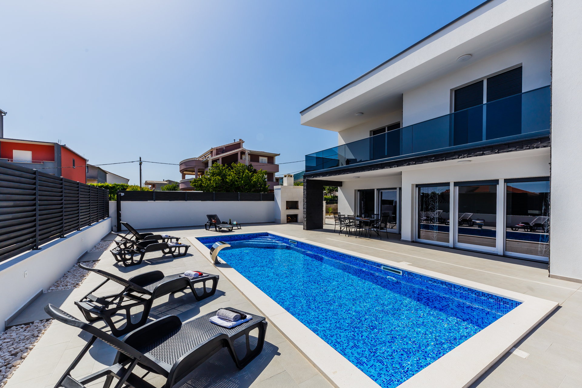 Villa Escape with Pool