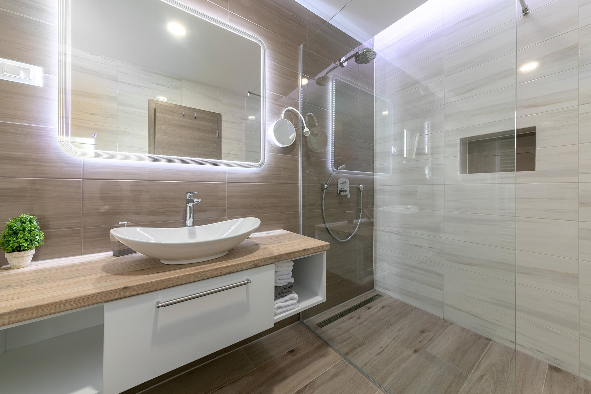Luxury Villa Bellatrix with Pool