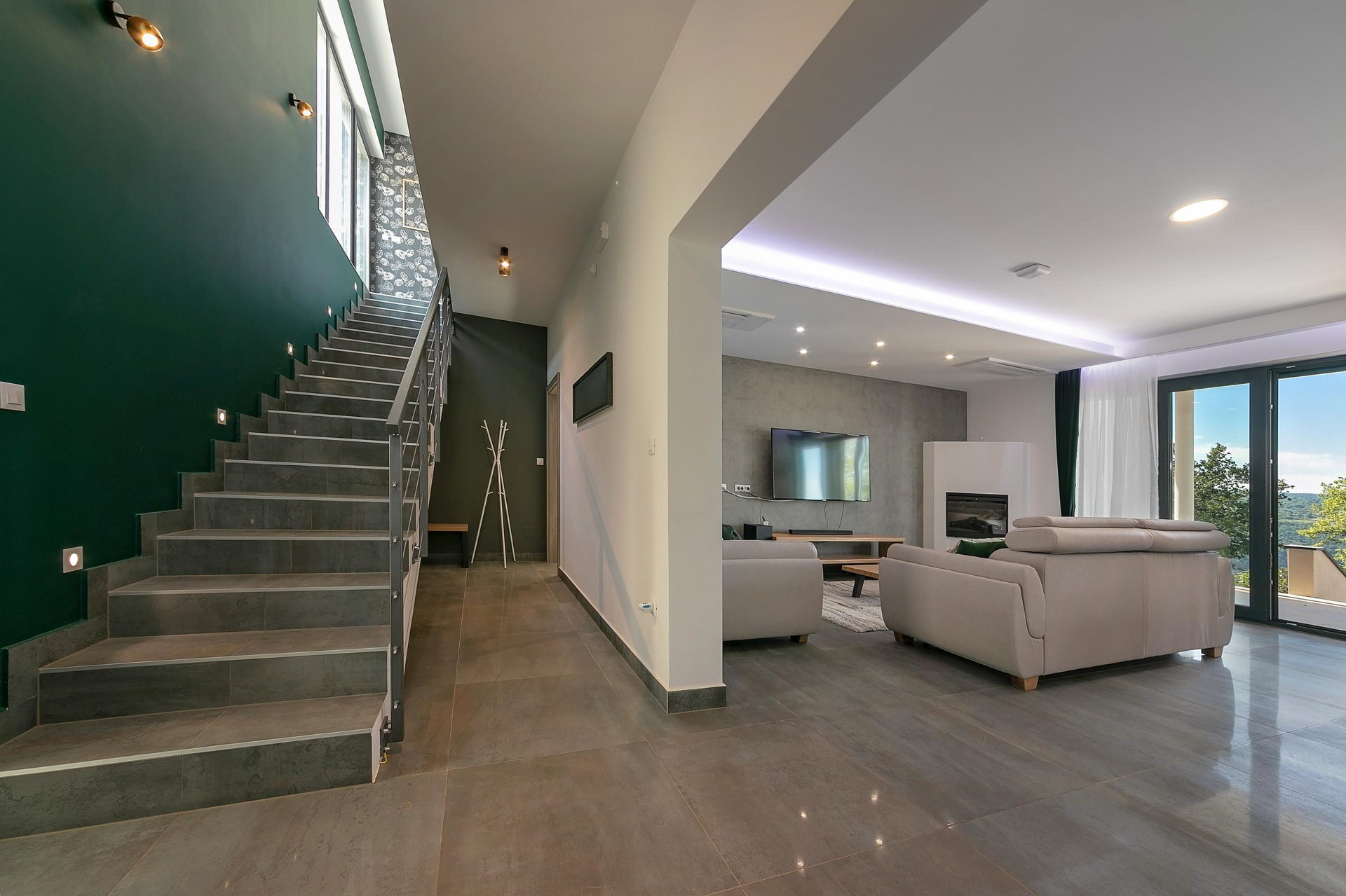 Luxury Villa Bellatrix with Pool